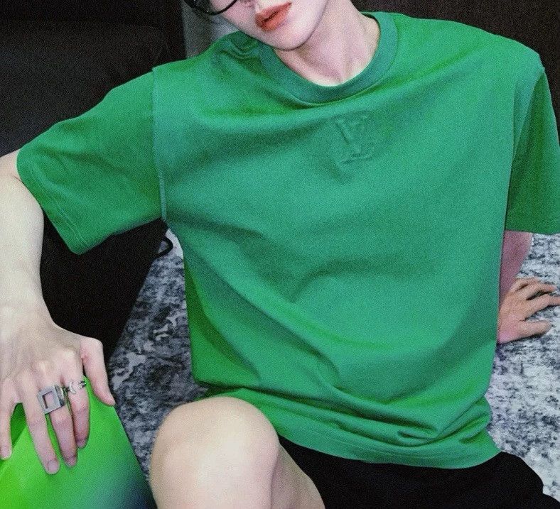 Louis Vuitton Louis Vuitton Green embossed short sleeves Size US S / EU 44-46 / 1 - 5 Thumbnail