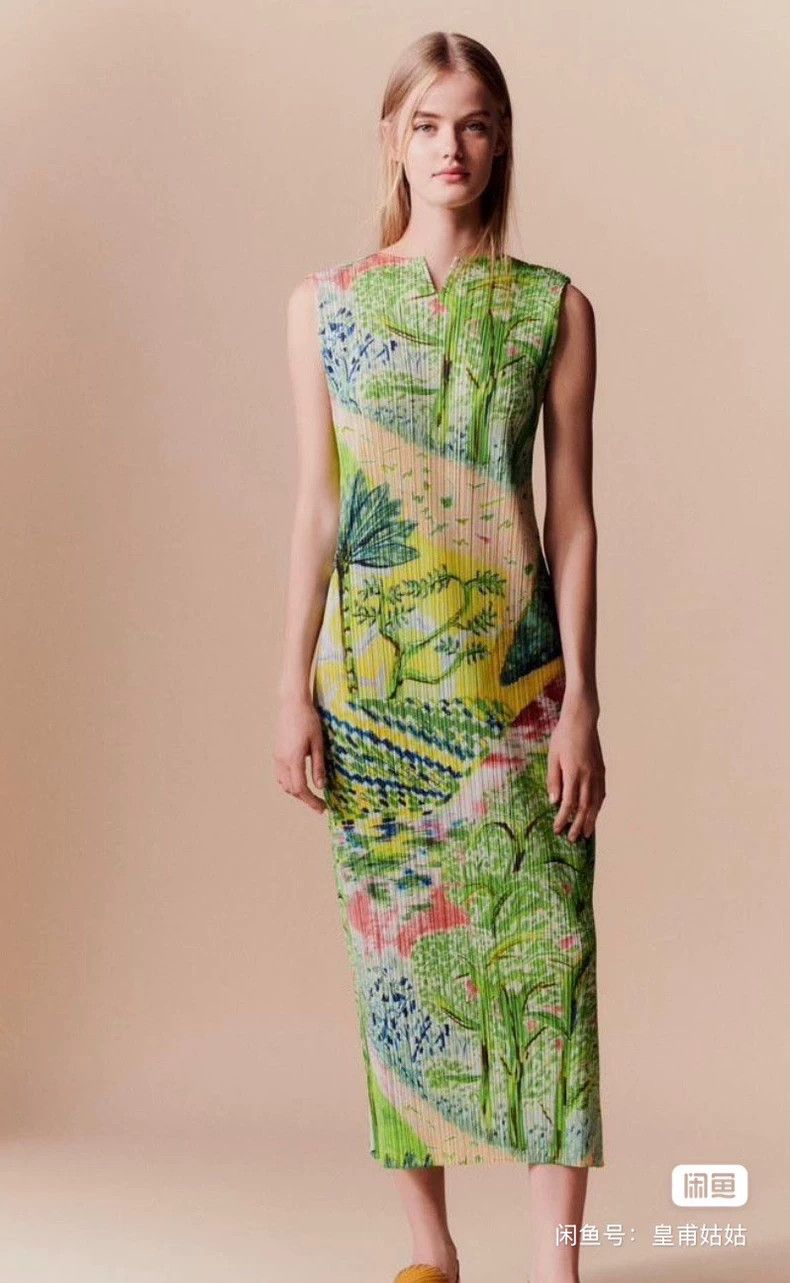 Issey Miyake Issey Miyake size:3 Yellowish-green pleated sleeveless dre Size M / US 6-8 / IT 42-44 - 1 Thumbnail