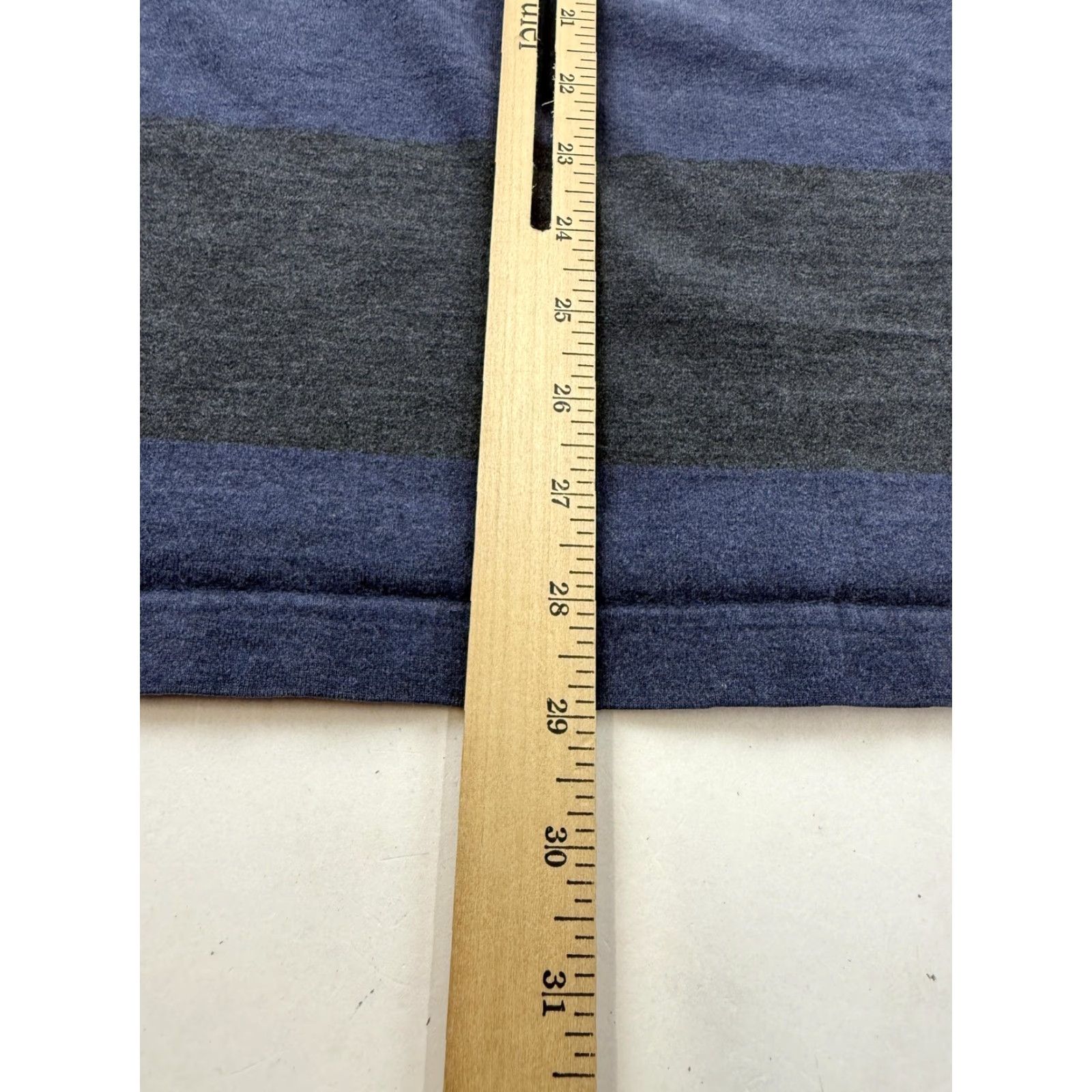 Roundtree & Yorke VINTAGE Roundtree & Yorke Rugby Shirt Mens Large Blue Striped Sueded Cotton Polo Long Sleeve Casual Jersey Size US L / EU 52-54 / 3 - 7 Thumbnail