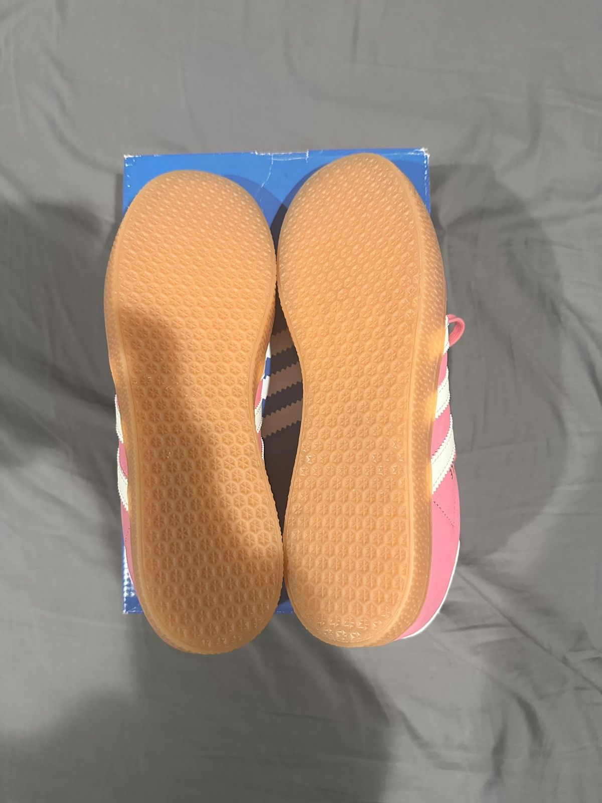 Adidas Size 6Y Adidas Gazelle J’Pink Fusion Gum Size US 6 / EU 39 - 6 Thumbnail
