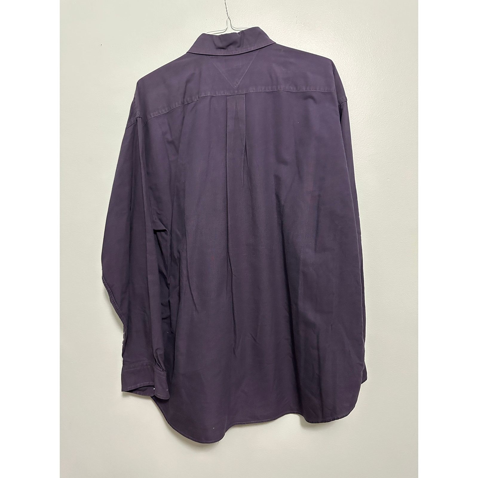 Tommy Hilfiger Tommy Hilfiger dark plum purple button down size XXL Size US XXL / EU 58 / 5 - 3 Thumbnail