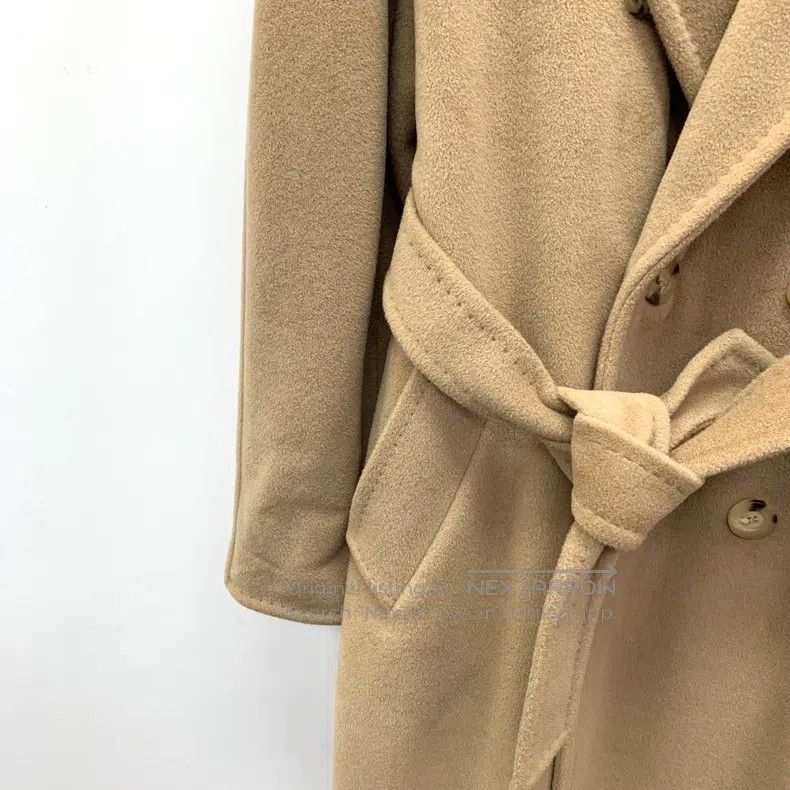 Max Mara Max Mara Brown Sheep Wool Lapel Double Breasted Long Sleev Size M / US 6-8 / IT 42-44 - 4 Thumbnail