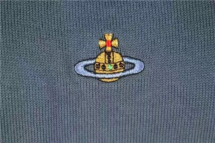 Vivienne Westwood Vivienne Westwood Saturn logo women's long-sleeved knit sw Size M / US 6-8 / IT 42-44 - 3 Thumbnail