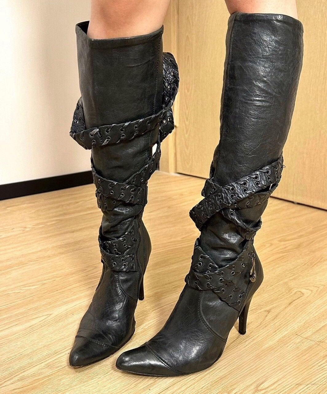 Just Cavalli New Cavalli Wrapped Black Tall Boots Size US 6 / IT 36 - 1 Thumbnail