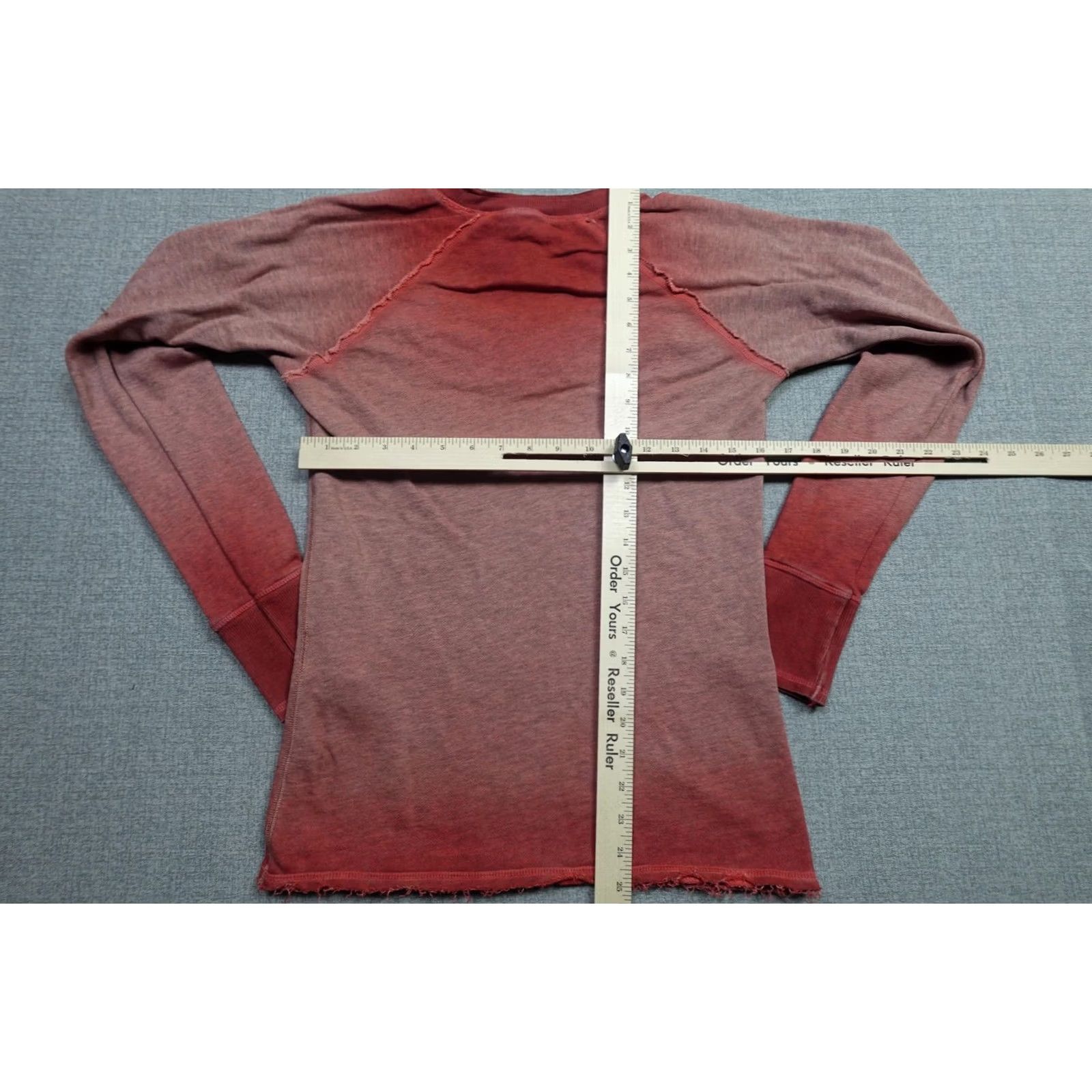 Harley Davidson Harley-Davidson Shirt Womens Small Red Embroidered Winged Motor Harley-Davidson Cycles Patch Long Sleeve Distressed Hem Crew Neck Shirt Size S / US 4 / IT 40 - 5 Thumbnail