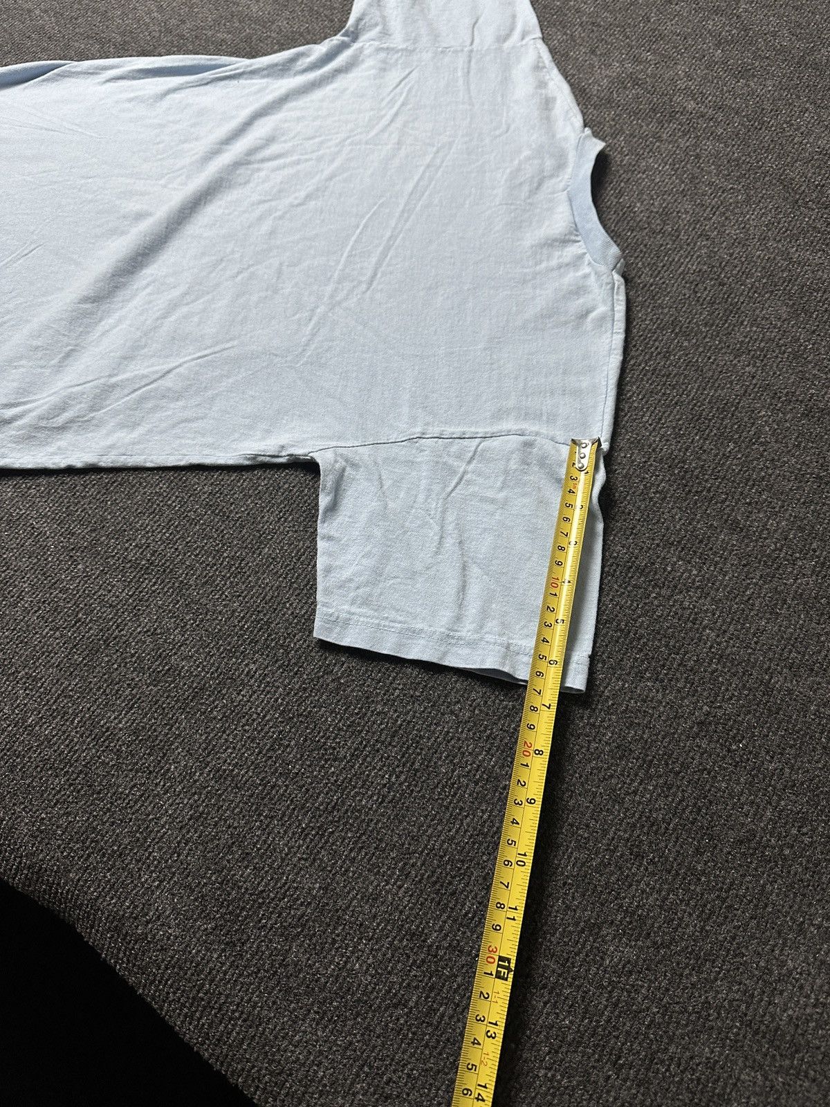 Von Dutch 🚨Y2K VON DUTCH BIG LOGO SUNFADED Y2K distressed style tee Size M / US 6-8 / IT 42-44 - 23 Thumbnail