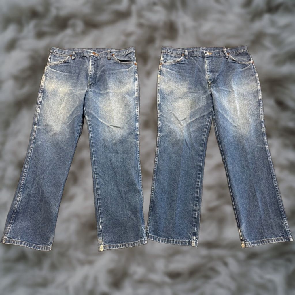 Wrangler Wrangler 936 Jeans 38 Blue Denim Bootcut Distressed 38x29 Men Pan 5-Pocket Wrangler 936 Bootcut Jeans Size 38 Mens Regular Blue Denim Distressed Jeans Size US 38 / EU 54 - 1 Thumbnail