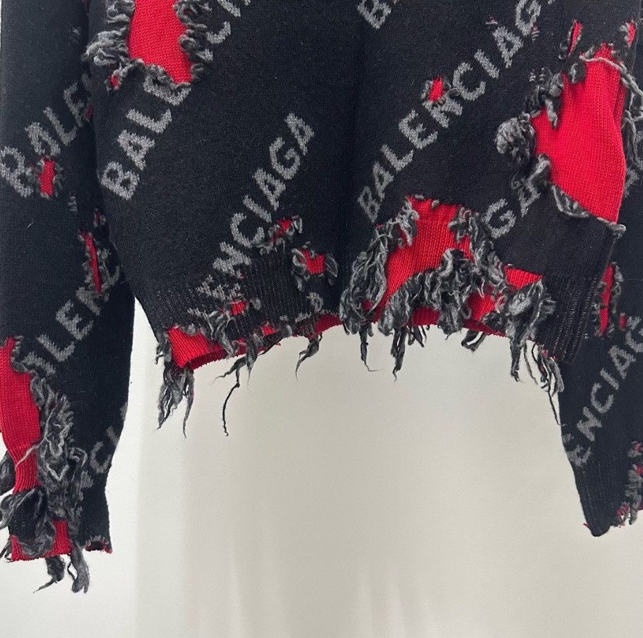 Balenciaga BALENCIAGAFW21 Full Print Bullet Curtain Fake 2412-Nextarrow Size US XS / EU 42 / 0 - 3 Thumbnail