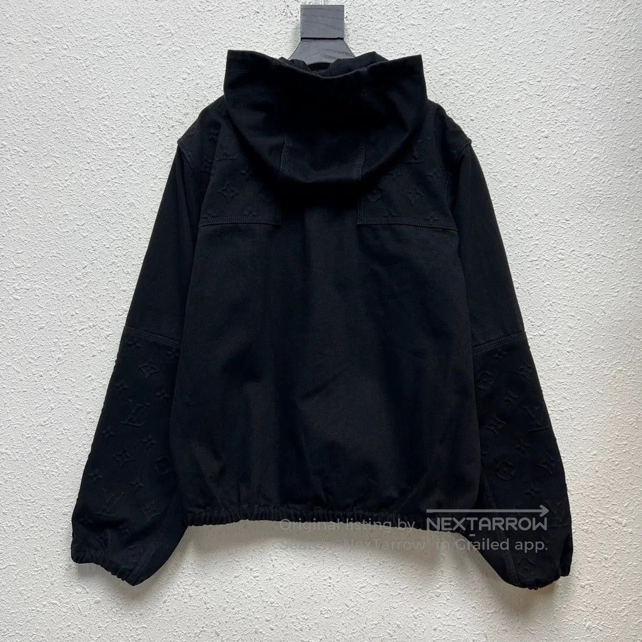 Louis Vuitton louis vuitton embossed logo zip jacket. Size US L / EU 52-54 / 3 - 2 Thumbnail