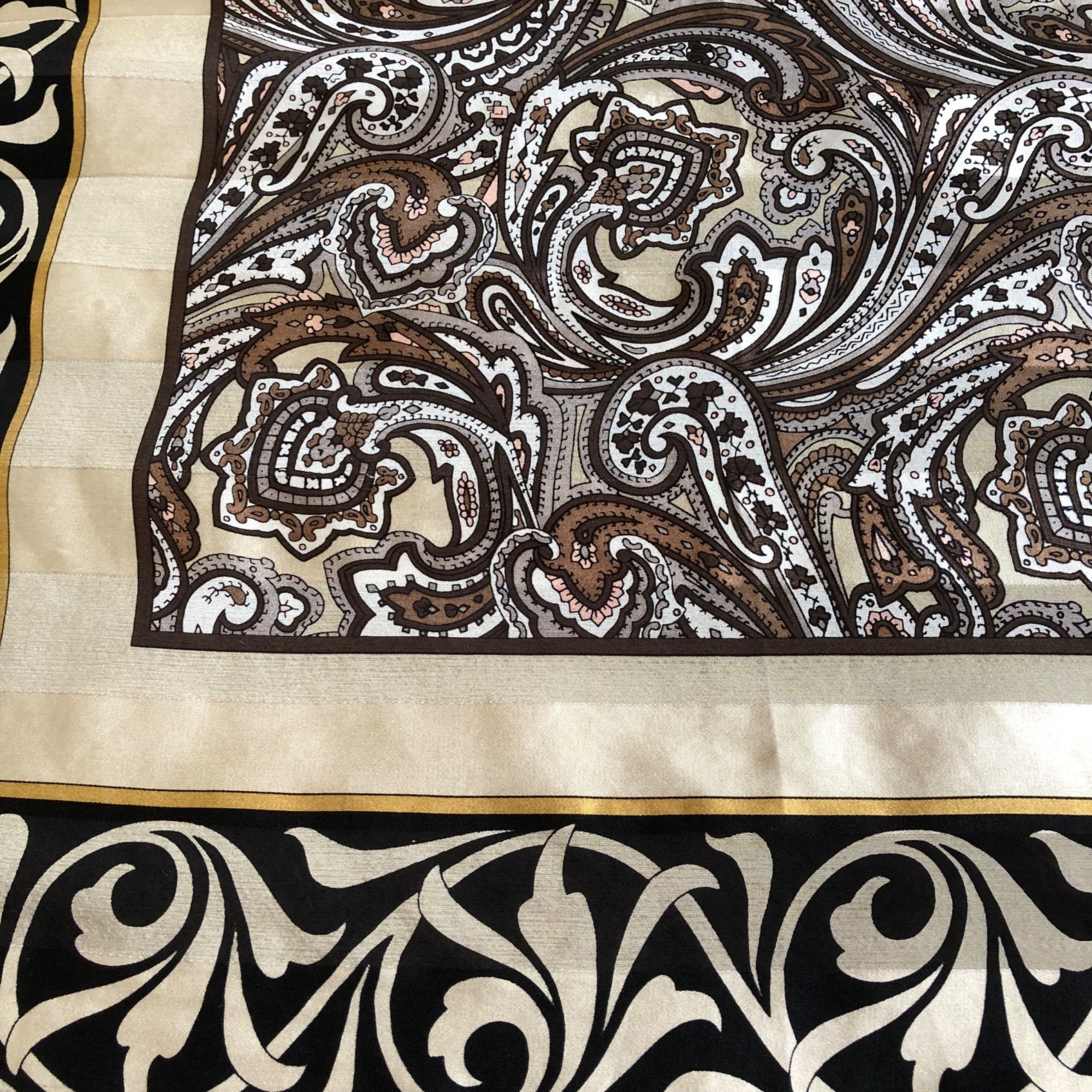 Vintage Vintage Mary Kay Elige Hand Rolled Novelty 100% Silk Scarf Size ONE SIZE - 2 Thumbnail