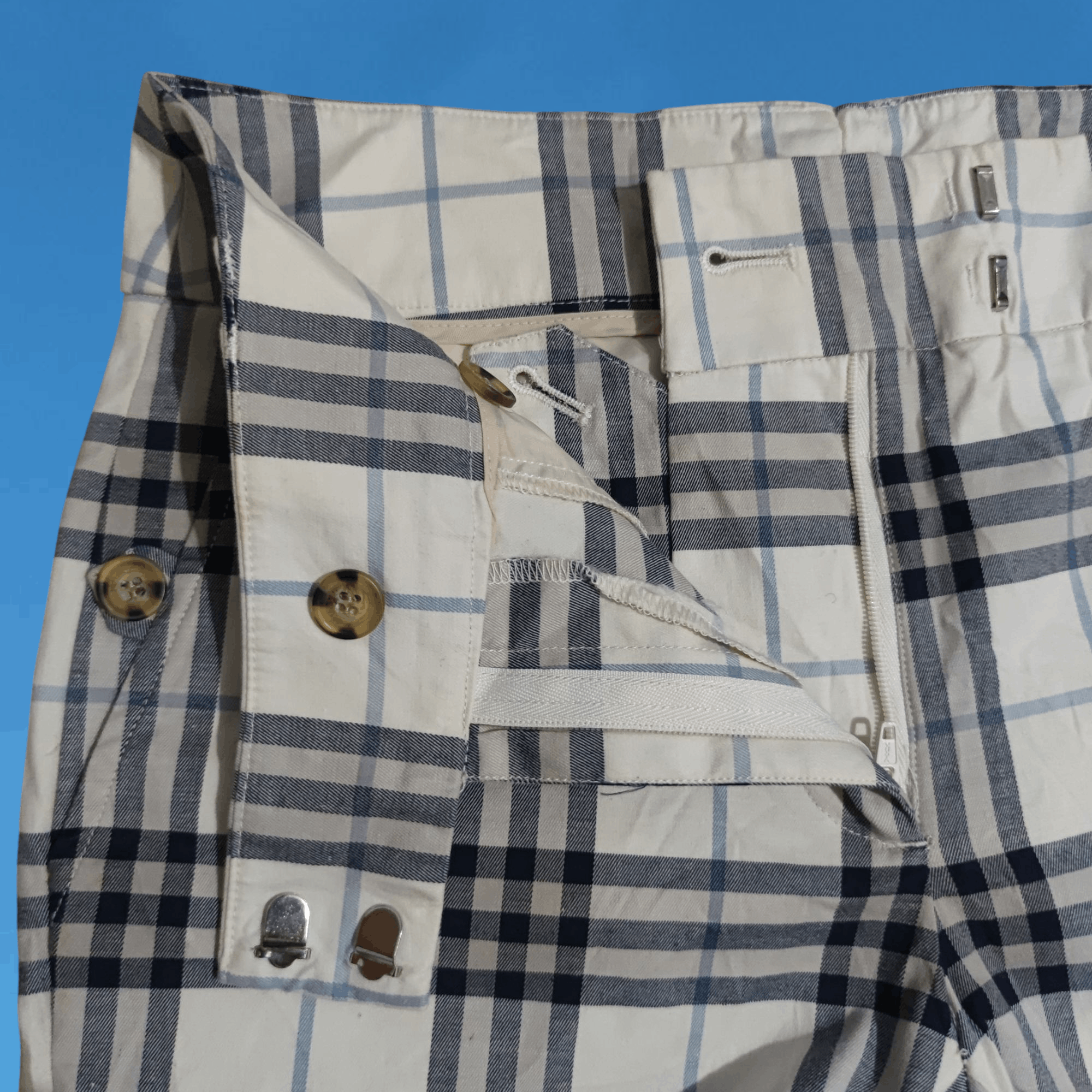 Burberry Burberry Nova Check Shorts Made In Italy Size 27" / US 4 / IT 40 - 4 Thumbnail