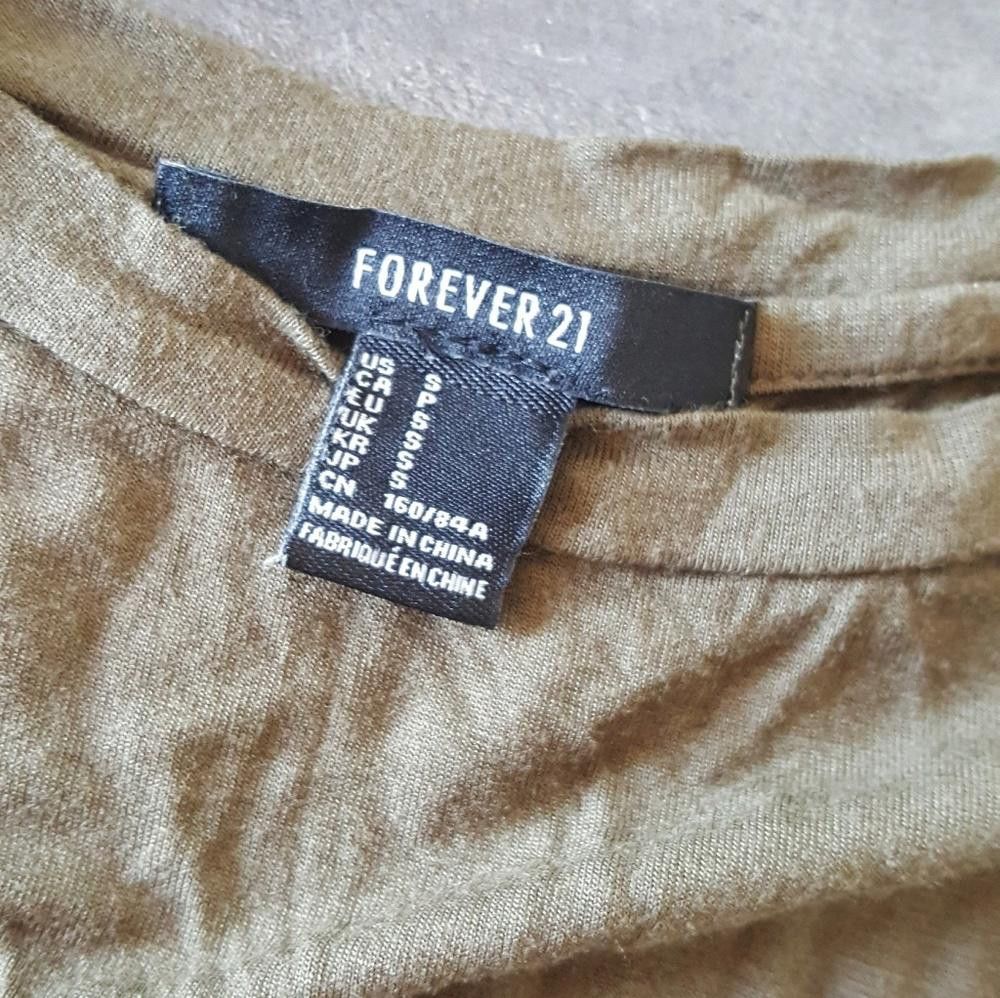 Forever 21 Olive Stud Detailed F21 Short Sleeve Size S / US 4 / IT 40 - 3 Thumbnail