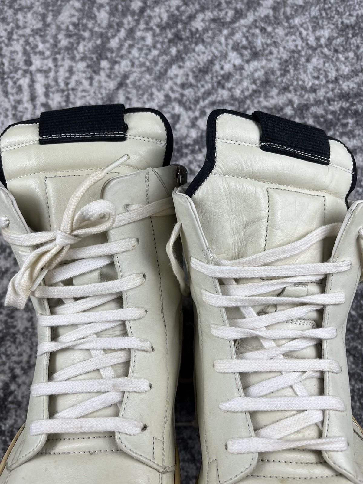 FW10 Rick Owens Short Tongue Stapled Geobasket Sneakers - Footwear