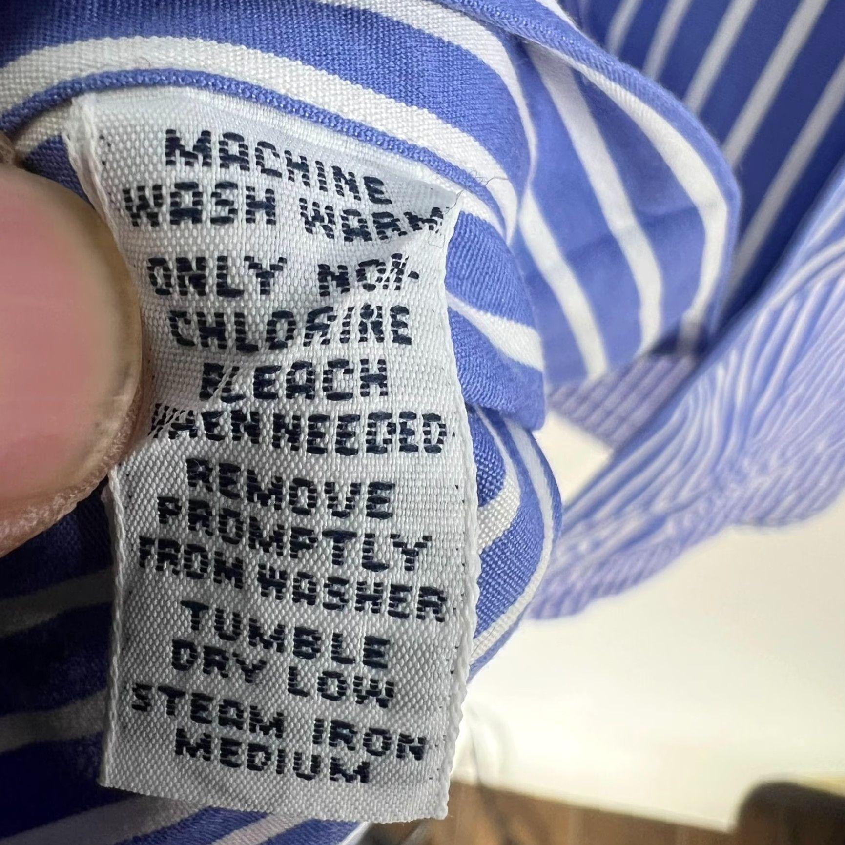 Ralph Lauren Ralph Lauren Classic Fit Non-Iron Button-Down Shirt Mens 16 Blue Check Regular Length Size US L / EU 52-54 / 3 - 7 Thumbnail
