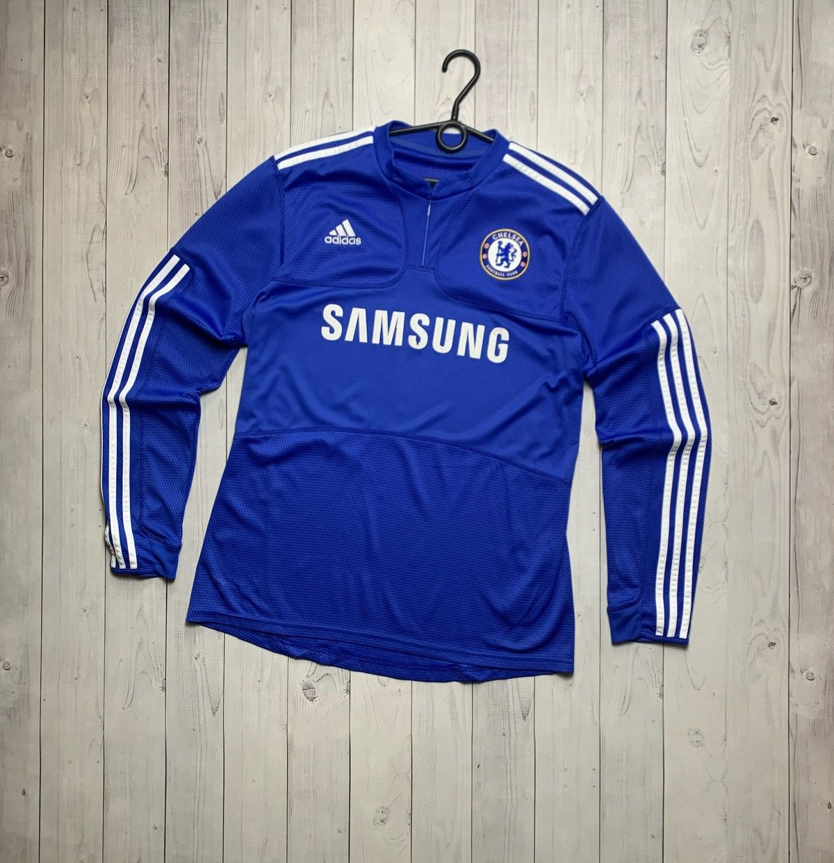 Adidas Vintage adidas Chelsea soccer jersey size M long sleeve Size US M / EU 48-50 / 2 - 1 Thumbnail