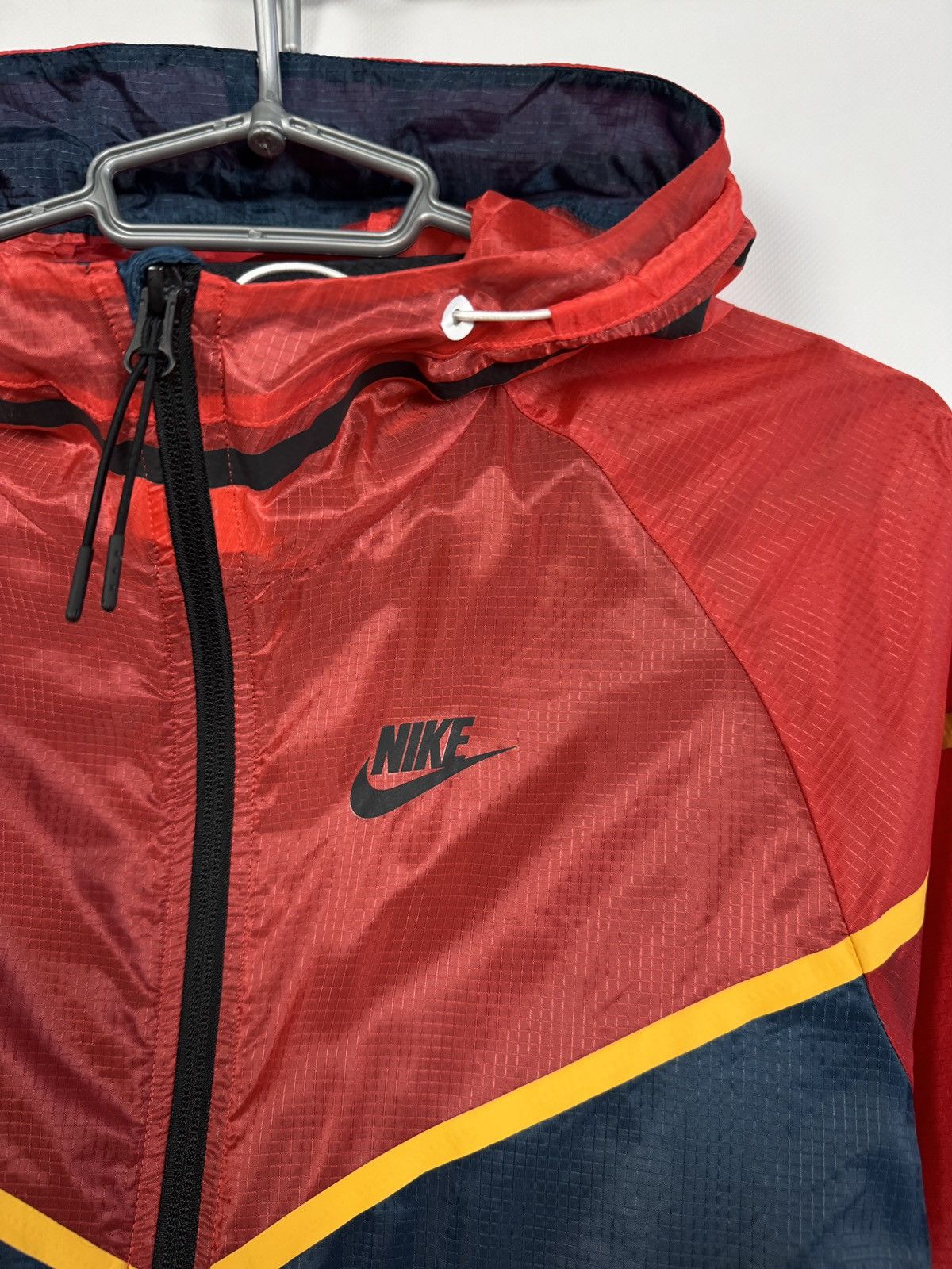 Nike Nike Tech Hyperfuse Light Nylon Jacket Windbreaker Size S Size US S / EU 44-46 / 1 - 6 Thumbnail