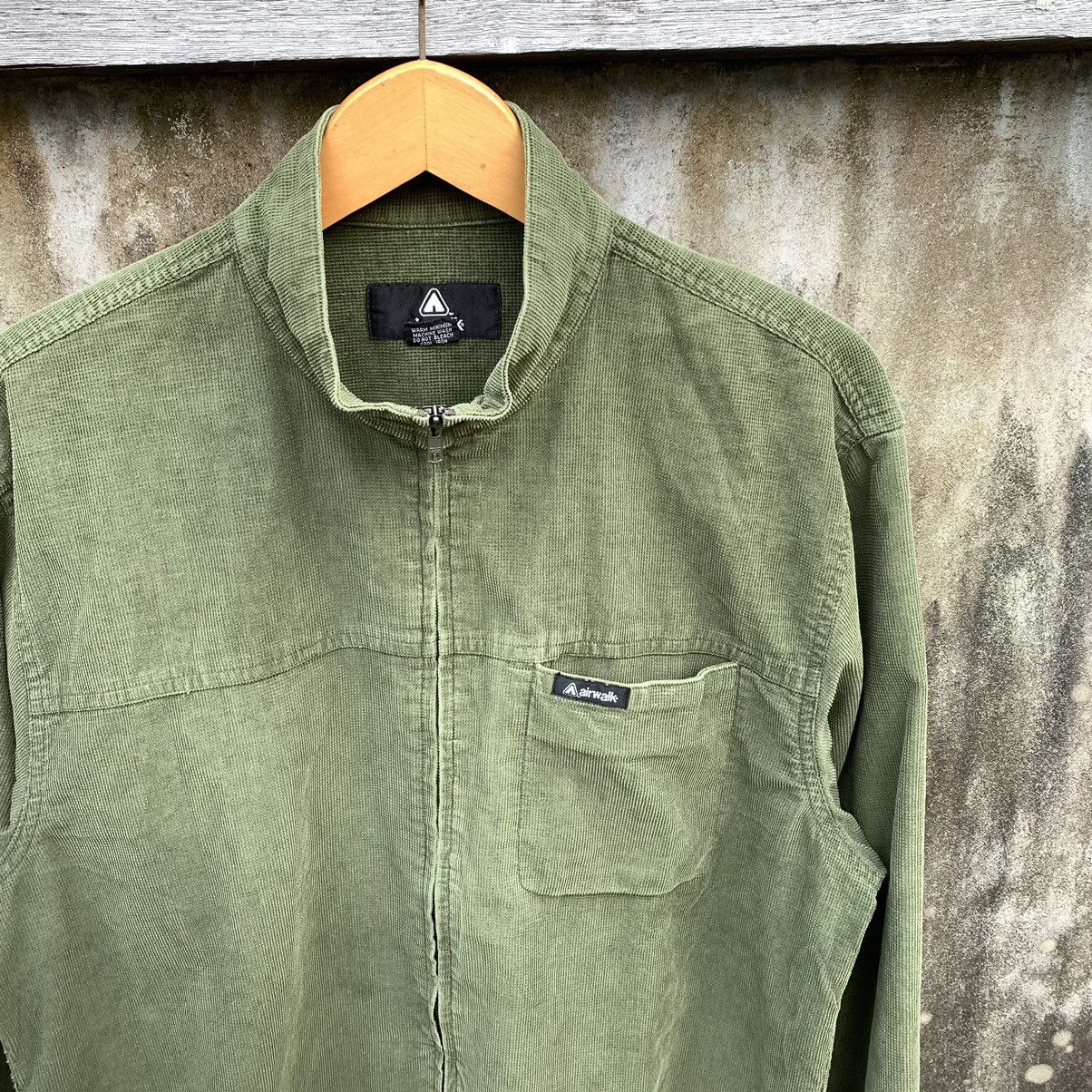Airwalk Vintage AIR WALK Corduroy Flannel Zipper Shirt Size US L / EU 52-54 / 3 - 3 Thumbnail