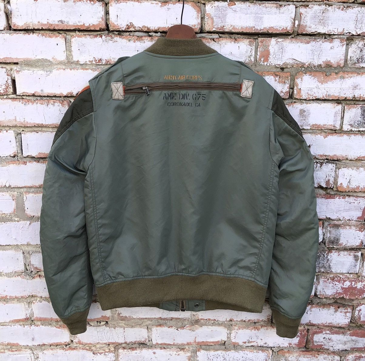 Avirex Avirex L-2 Ma-1 Cargo Flight Bomber Jacket Size US M / EU 48-50 / 2 - 3 Thumbnail