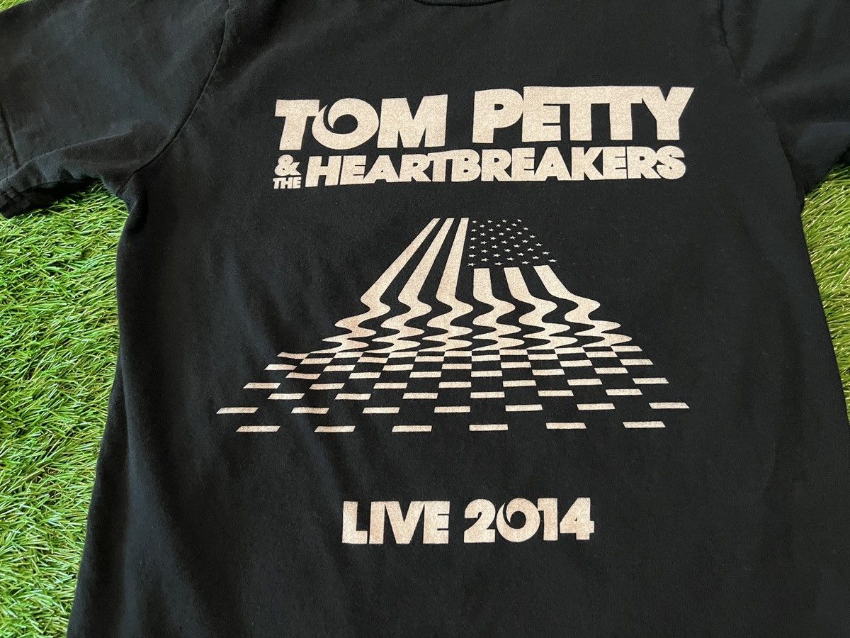 Band Tees Tom Petty and the Heartbreakers 2014 Hypnotic Eye Tour Size US S / EU 44-46 / 1 - 2 Thumbnail