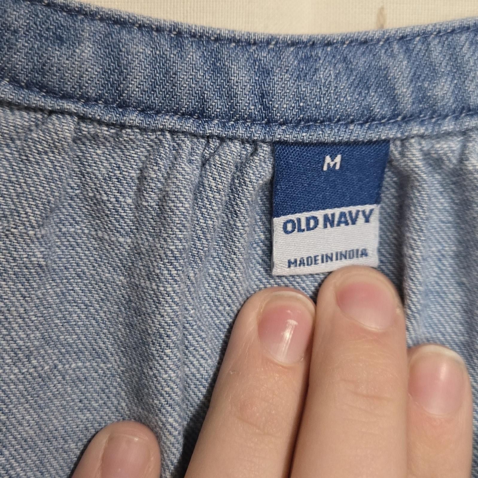 Old Navy Old Navy Denim Chambray Top Size M / US 6-8 / IT 42-44 - 5 Thumbnail