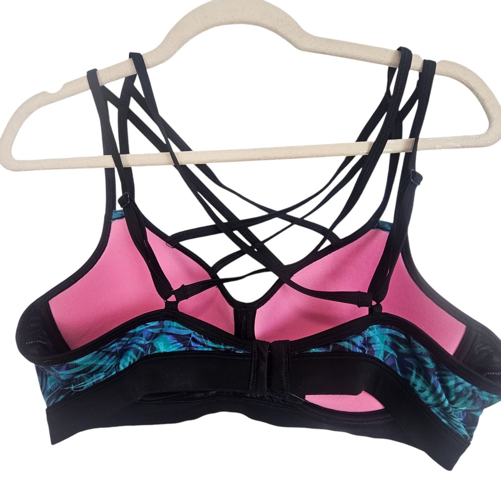 Pink PINK Victorias Secret Womens Ultimate Sports Bra L Strappy Size L / US 10 / IT 46 - 7 Thumbnail