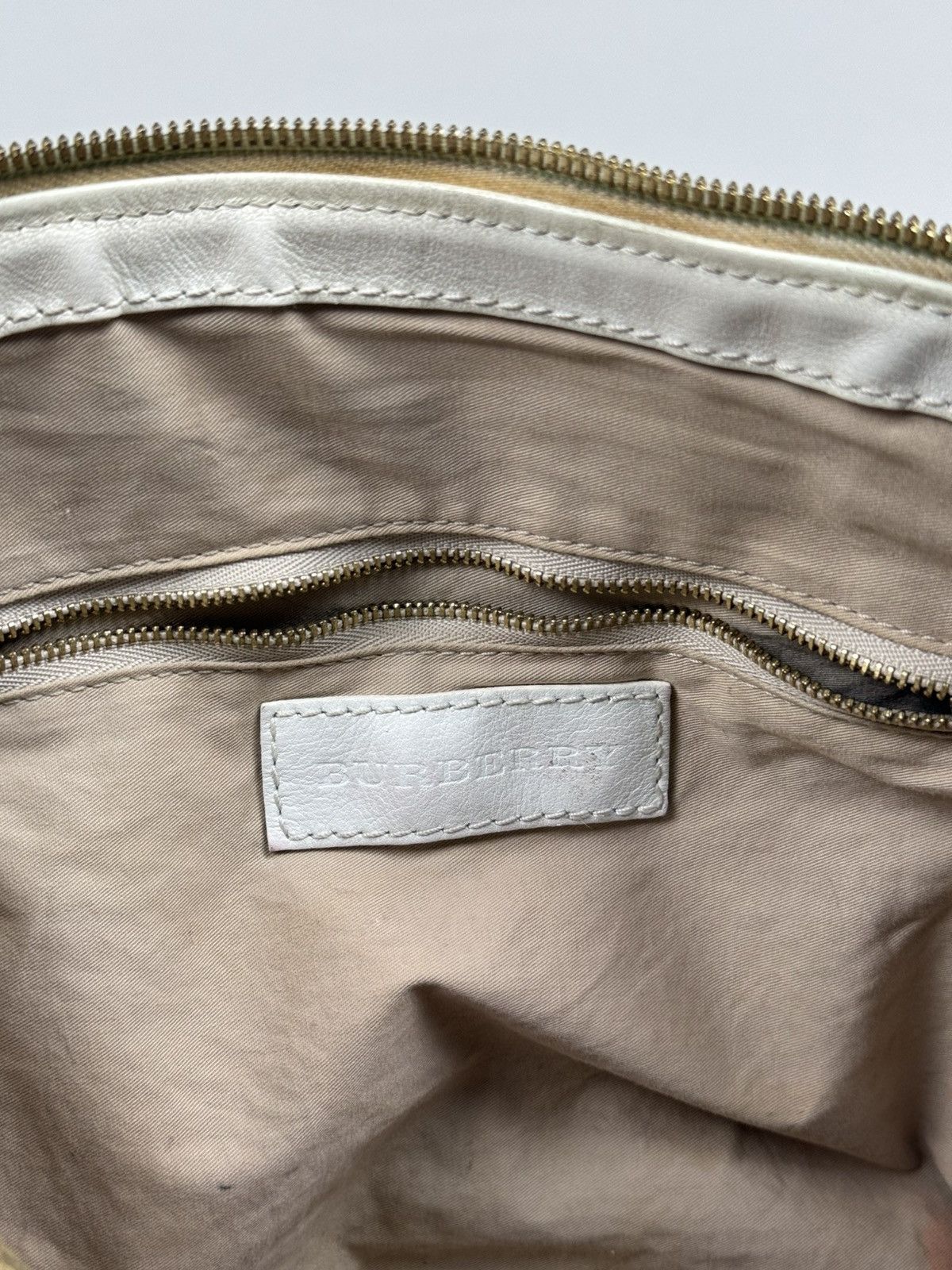 Burberry Burberry Ladies Nova Check Hand Bag Size ONE SIZE - 18 Thumbnail