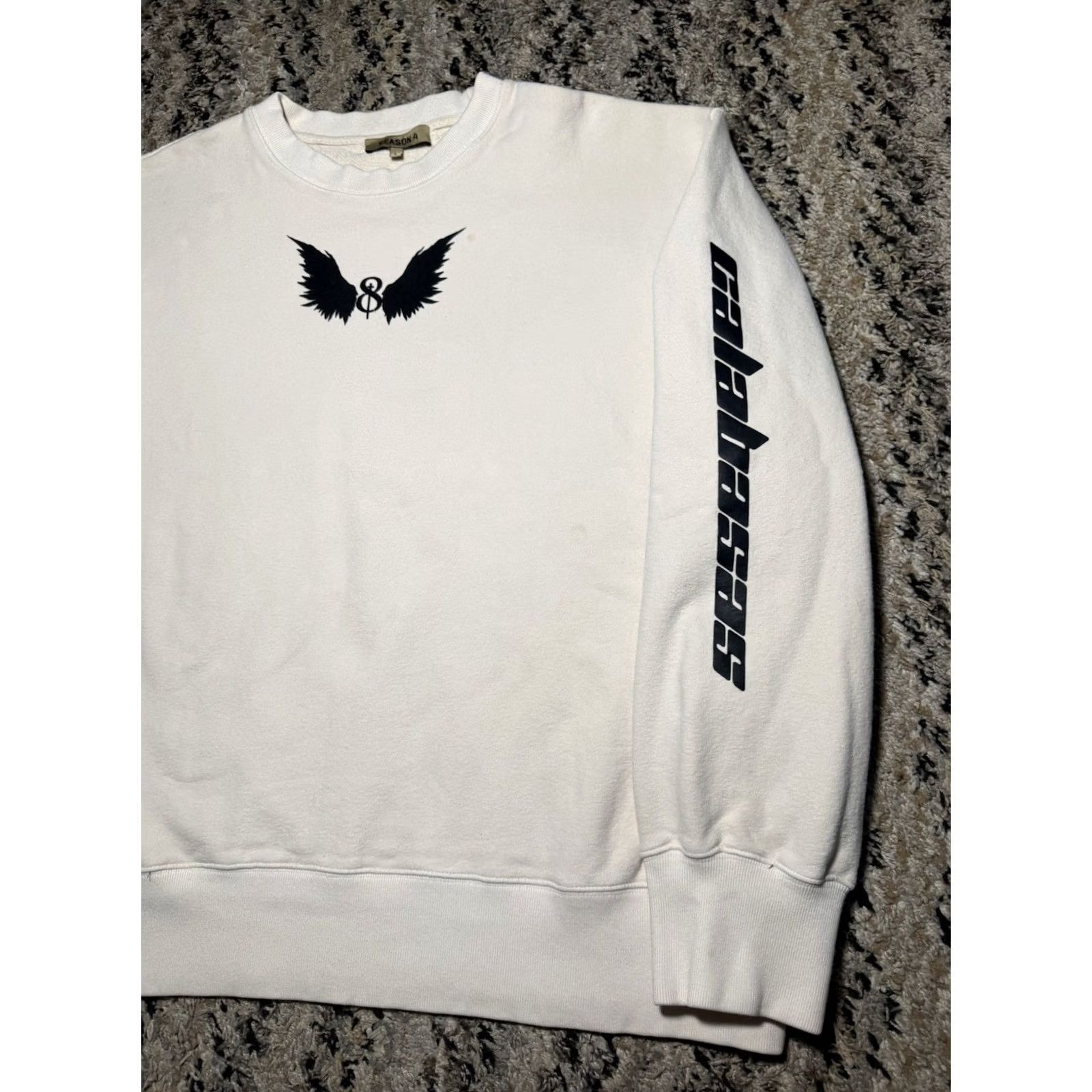 Yeezy VINTAGE Yeezy Season 4 Wing Logo Crewneck Sweatshirt Men Large Beige Oversized Ye Size US L / EU 52-54 / 3 - 2 Thumbnail