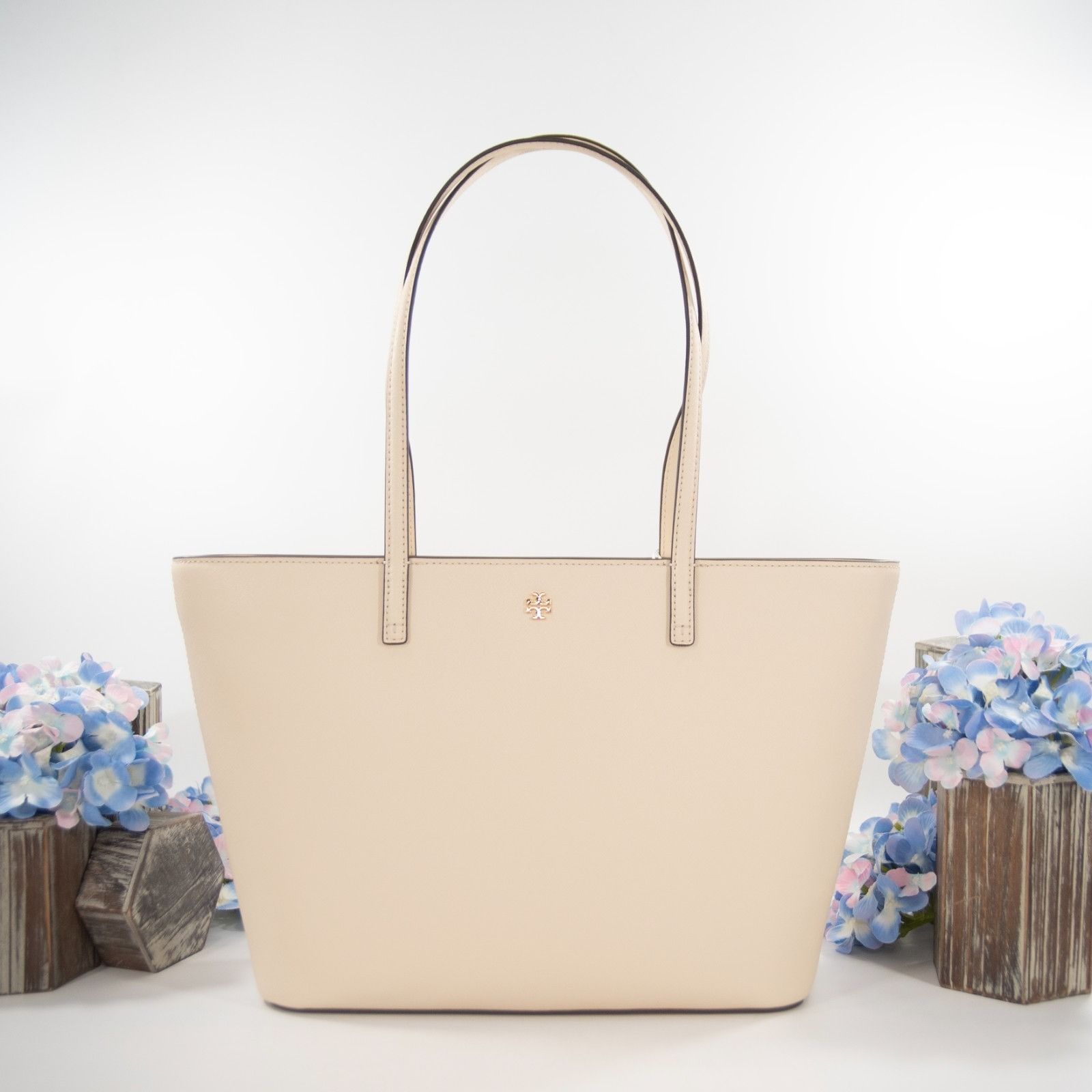 Tory Burch Tory Burch Robinson Brie Saffiano Leather Small Tote Bag NWT Size ONE SIZE - 1 Thumbnail