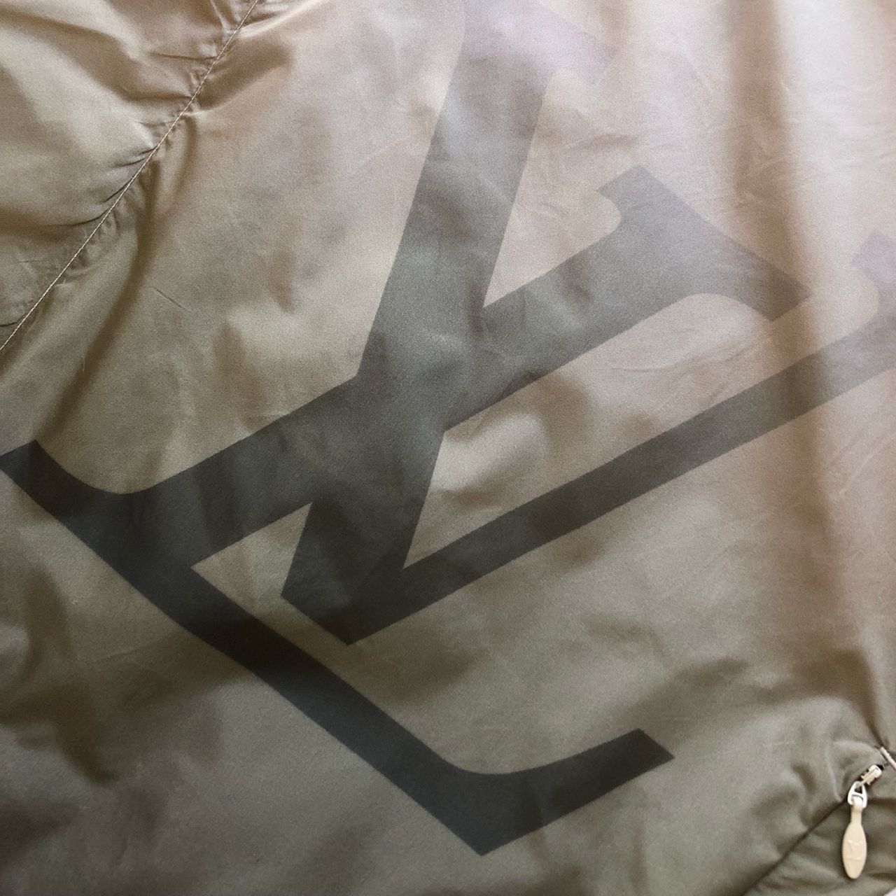 Louis Vuitton Louis Vuitton Monogram Light Nylon Windbreaker Jacket. IT50 Size US L / EU 52-54 / 3 - 5 Thumbnail