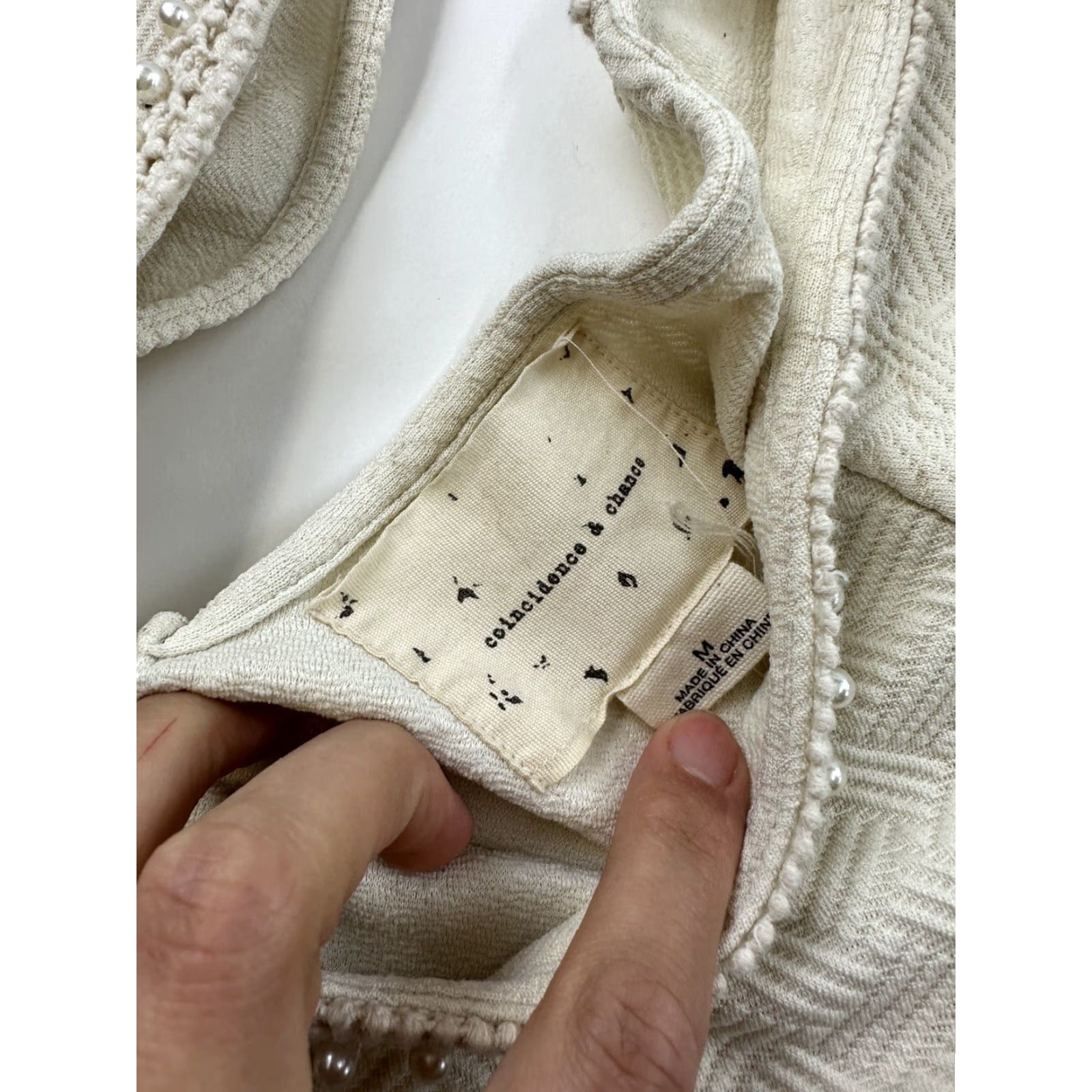 Vintage Coincidence & Chance Crop Top Women's M Beige Ivory Faux Pearl Neckline Cap Sleeve Short Sleeve Cropped Blouse Shirt Mens? No, women. Size M / US 6-8 / IT 42-44 - 3 Thumbnail