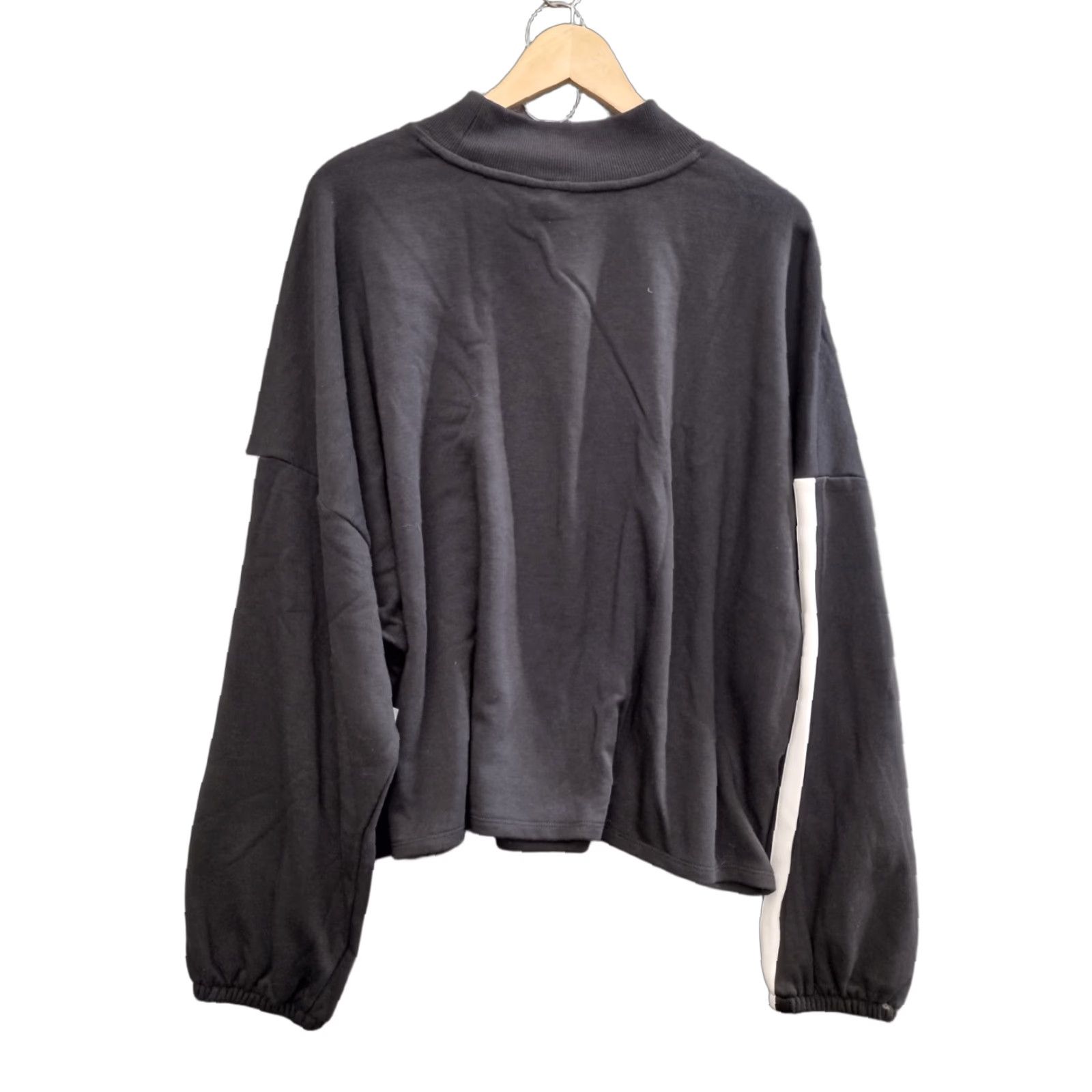 Vintage DSG Women's Crop Mock Neck Pullover Sweatshirt Black Stripe 2X Fashion Activewear, Casual, Travel Men's? No gender specified - end with Womens Size XXL / US 16-18 / IT 52-54 - 1 Thumbnail