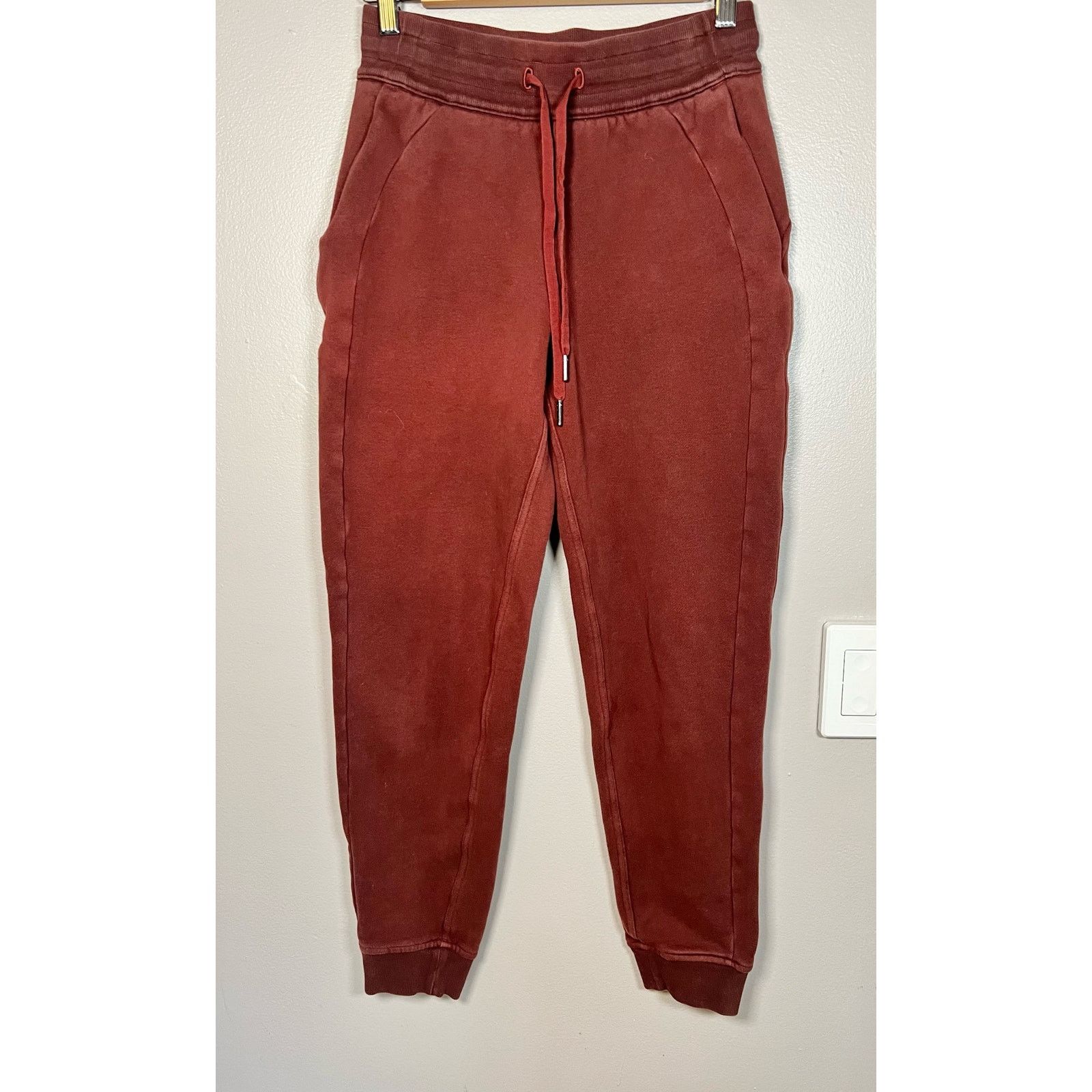 Lululemon Lululemon Scuba Jogger size 4 Size 27" / US 4 / IT 40 - 4 Thumbnail