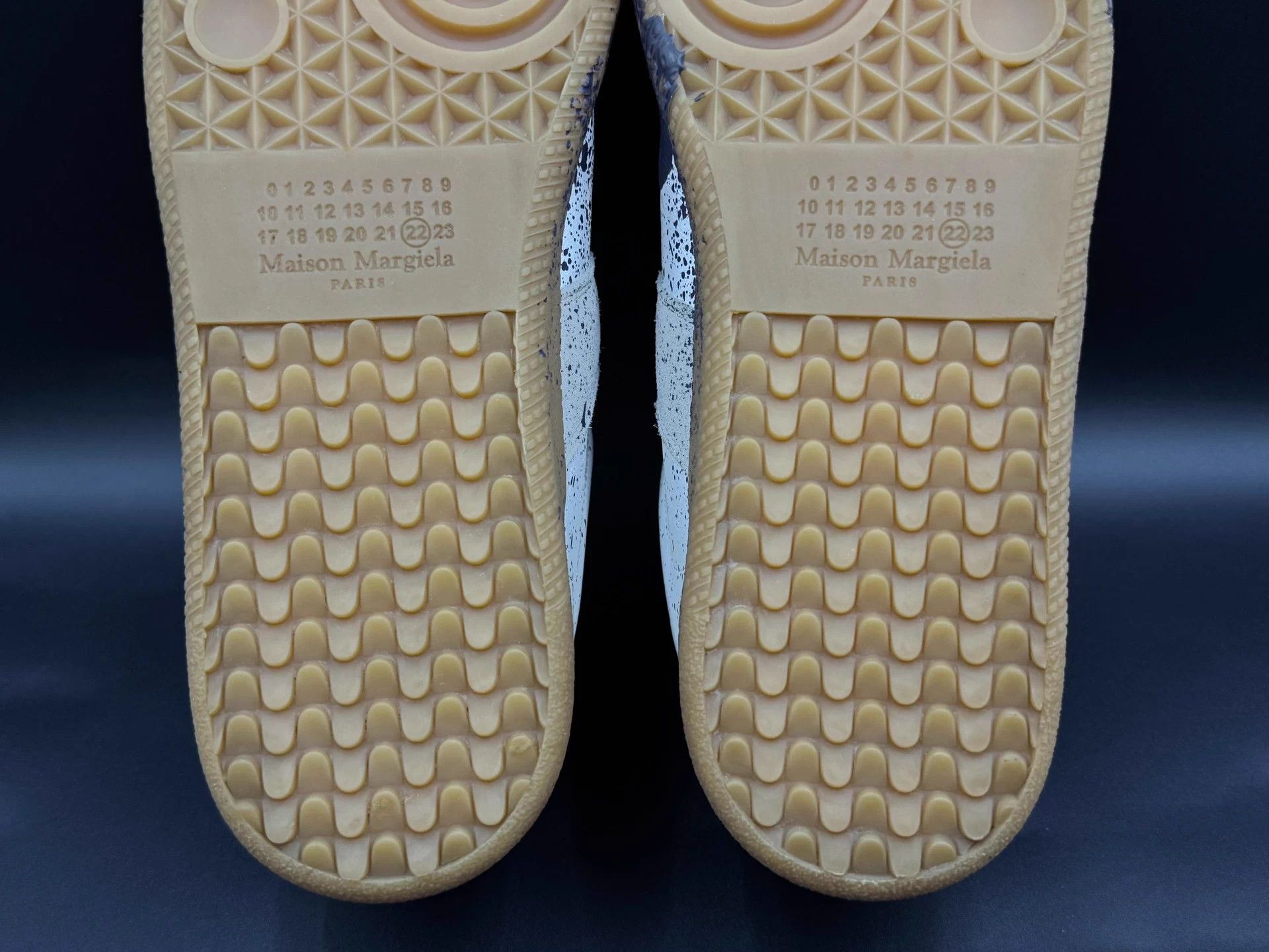Maison Margiela Maison Margiela Decon Trainer Men's White Round Toe Low Top Size US 8 / EU 41 - 7 Thumbnail