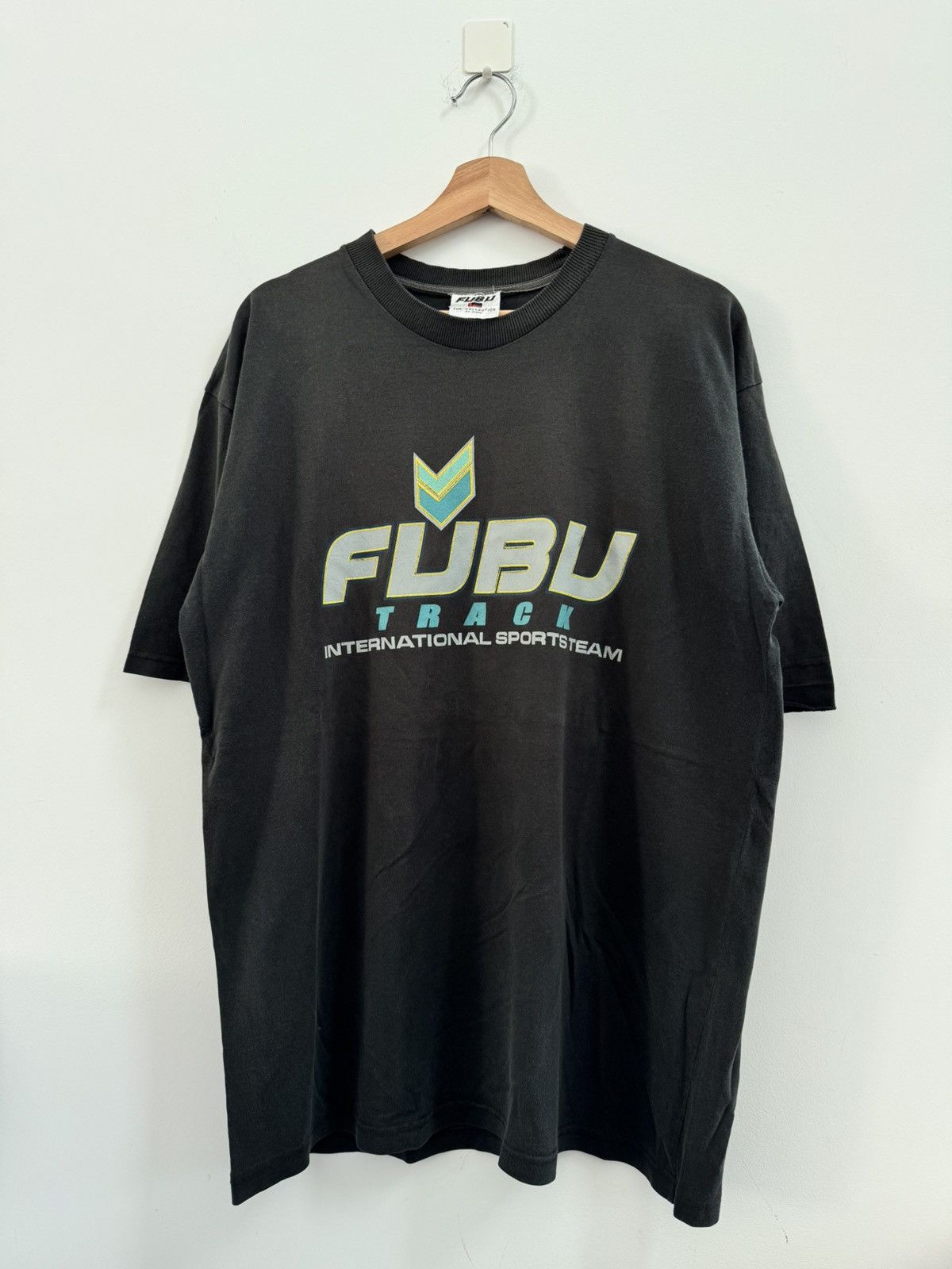 Vintage Vintage Fubu T-Shirt Size US XL / EU 56 / 4 - 1 Thumbnail