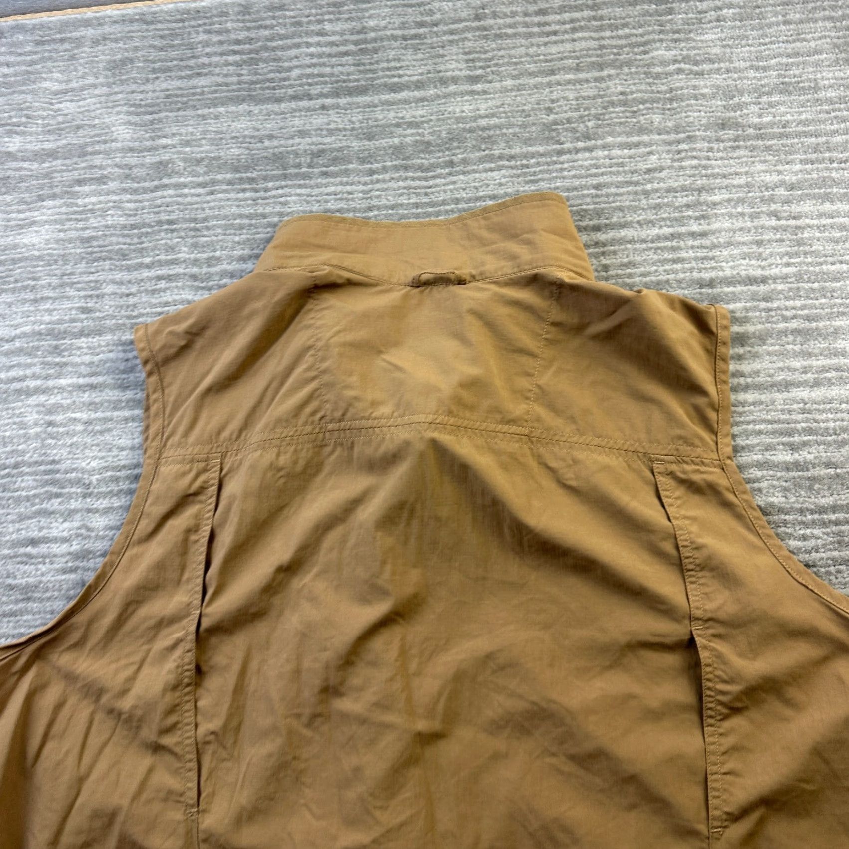 Vintage Columbia Vest Mens XL Beige Tan Hunting Fishing Utility Omni Shade Jacket/Coat Mid-Length Quilted Military Field Wear Casual Workwear Size US L / EU 52-54 / 3 - 5 Thumbnail
