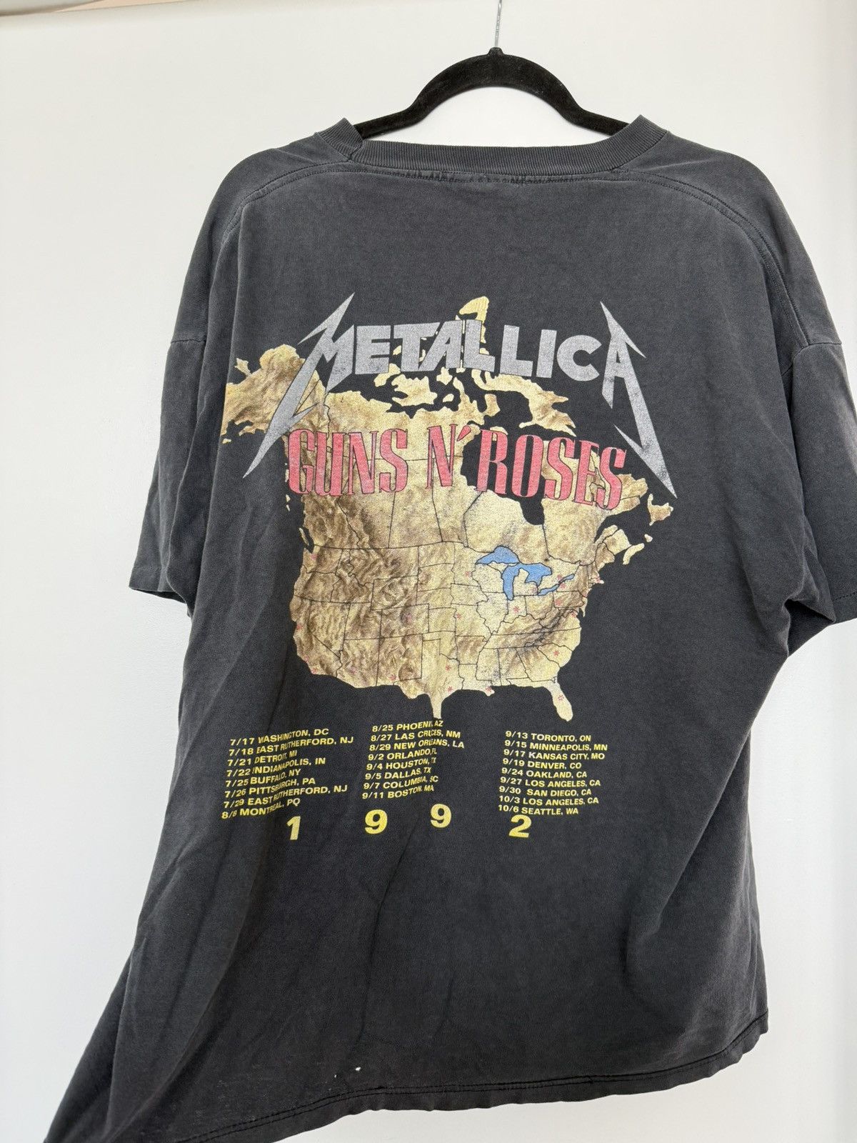 Vintage METALLICA GUNS N ROSES Size US XL / EU 56 / 4 - 5 Thumbnail
