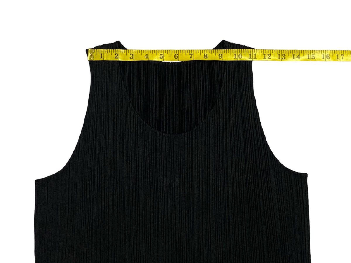 Issey Miyake × Pleats Please Issey Miyake Pleats Please Issey Miyake Sleeveless Pleated Size M / US 6-8 / IT 42-44 - 9 Thumbnail