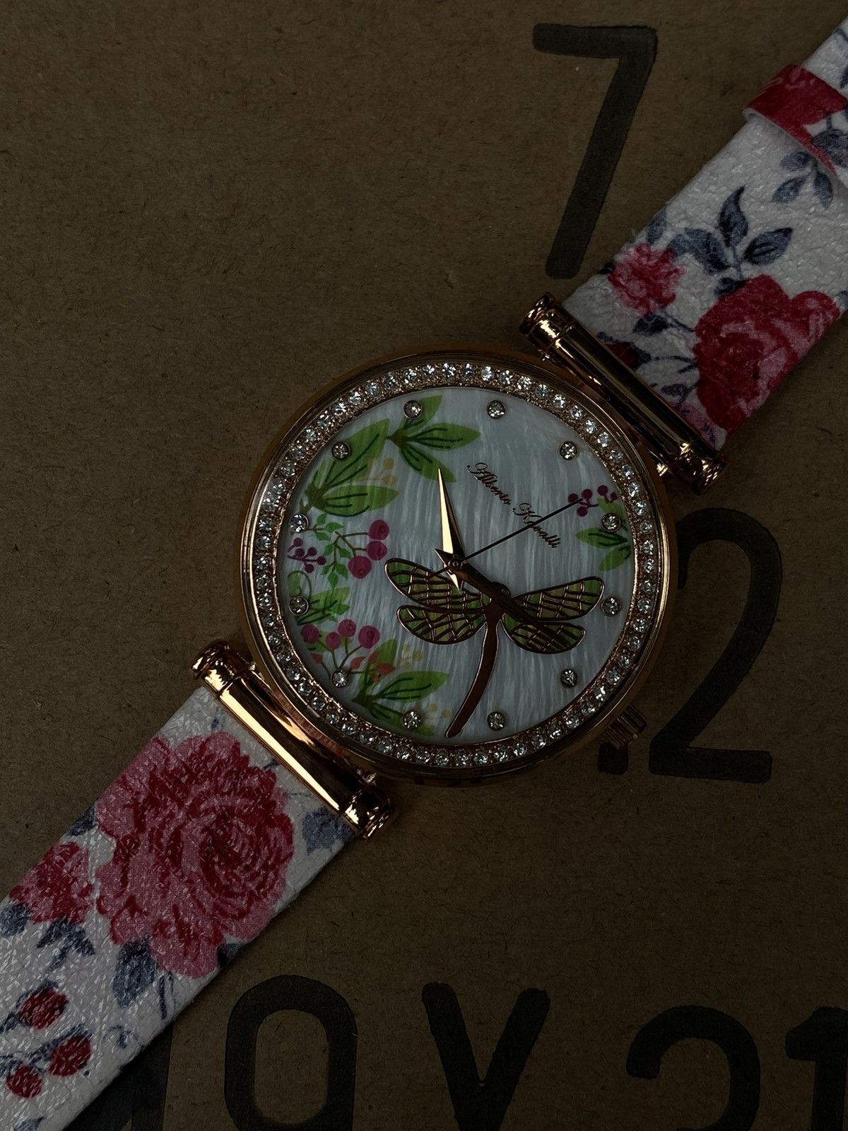 Jewelry Elegant Dragonfly Watch, Japanese Brand Size ONE SIZE - 2 Thumbnail