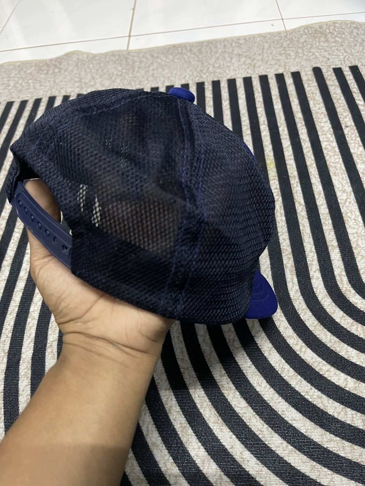 Hysteric Glamour 2000s HYSTERIC GLAMOUR KICK OR BITE TRUCKER CAP Size ONE SIZE - 2 Thumbnail