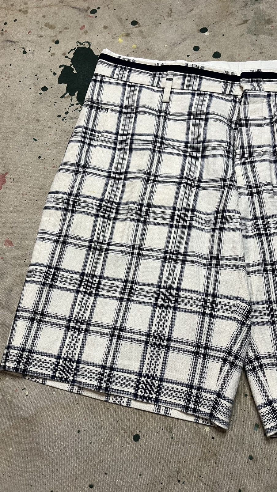 Viktor & Rolf Viktor & Rolf Plaid Shorts Size US 35 - 2 Thumbnail