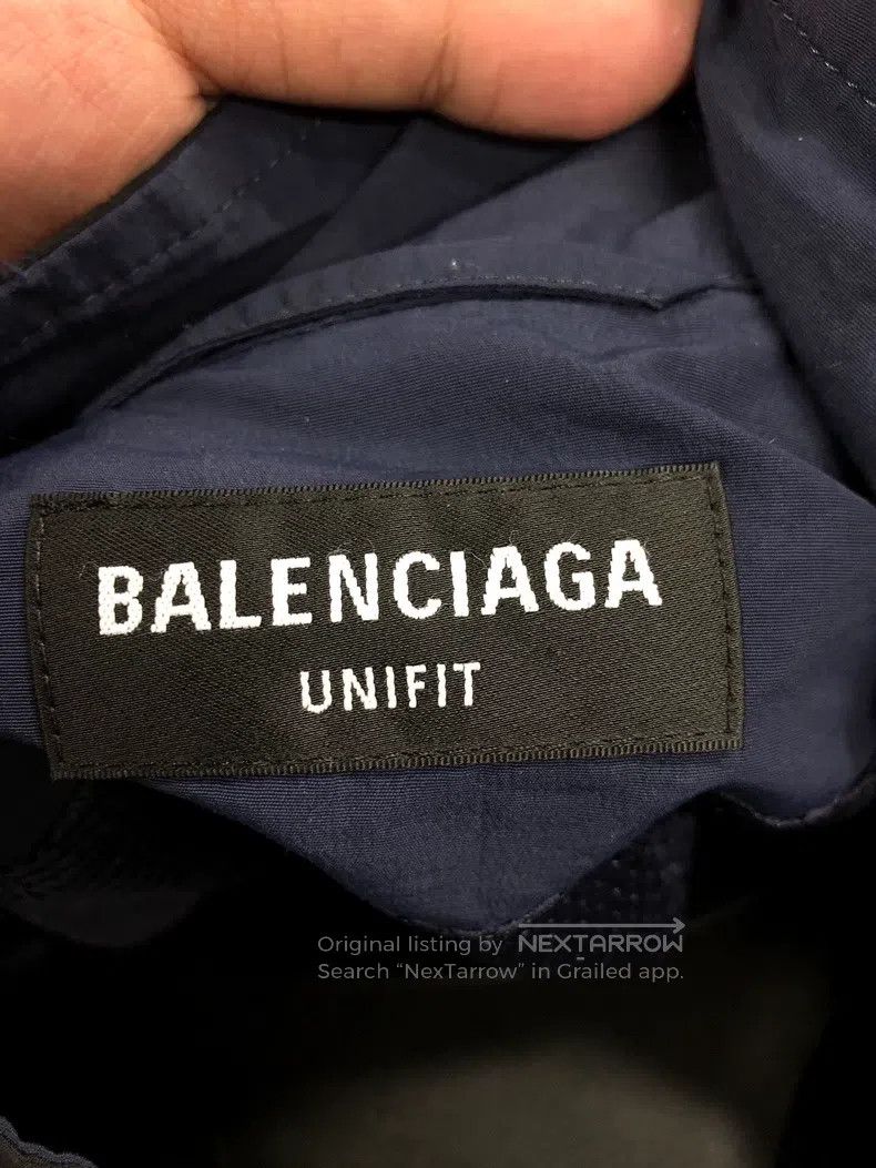Balenciaga Balenciaga Striped Letter Collar Raglan Sleeve Regular Spo Size US M / EU 48-50 / 2 - 2 Thumbnail