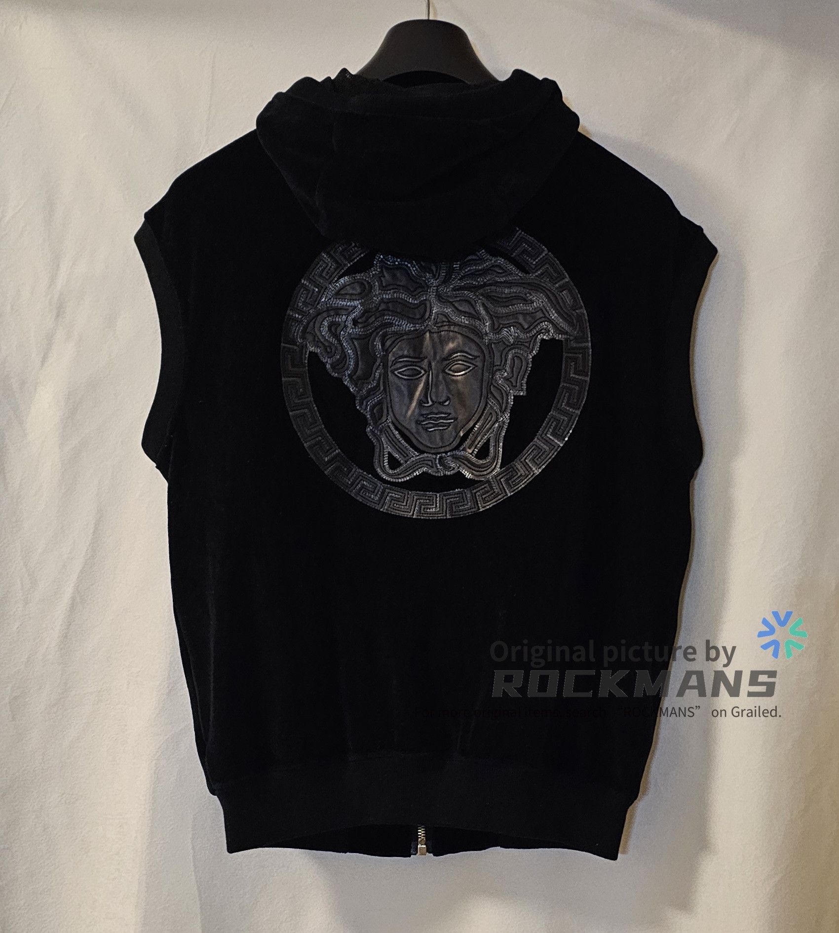 Versace Versace Satin Velvet Sleeveless Hooded Sweatshirt Size S Size US S / EU 44-46 / 1 - 4 Thumbnail