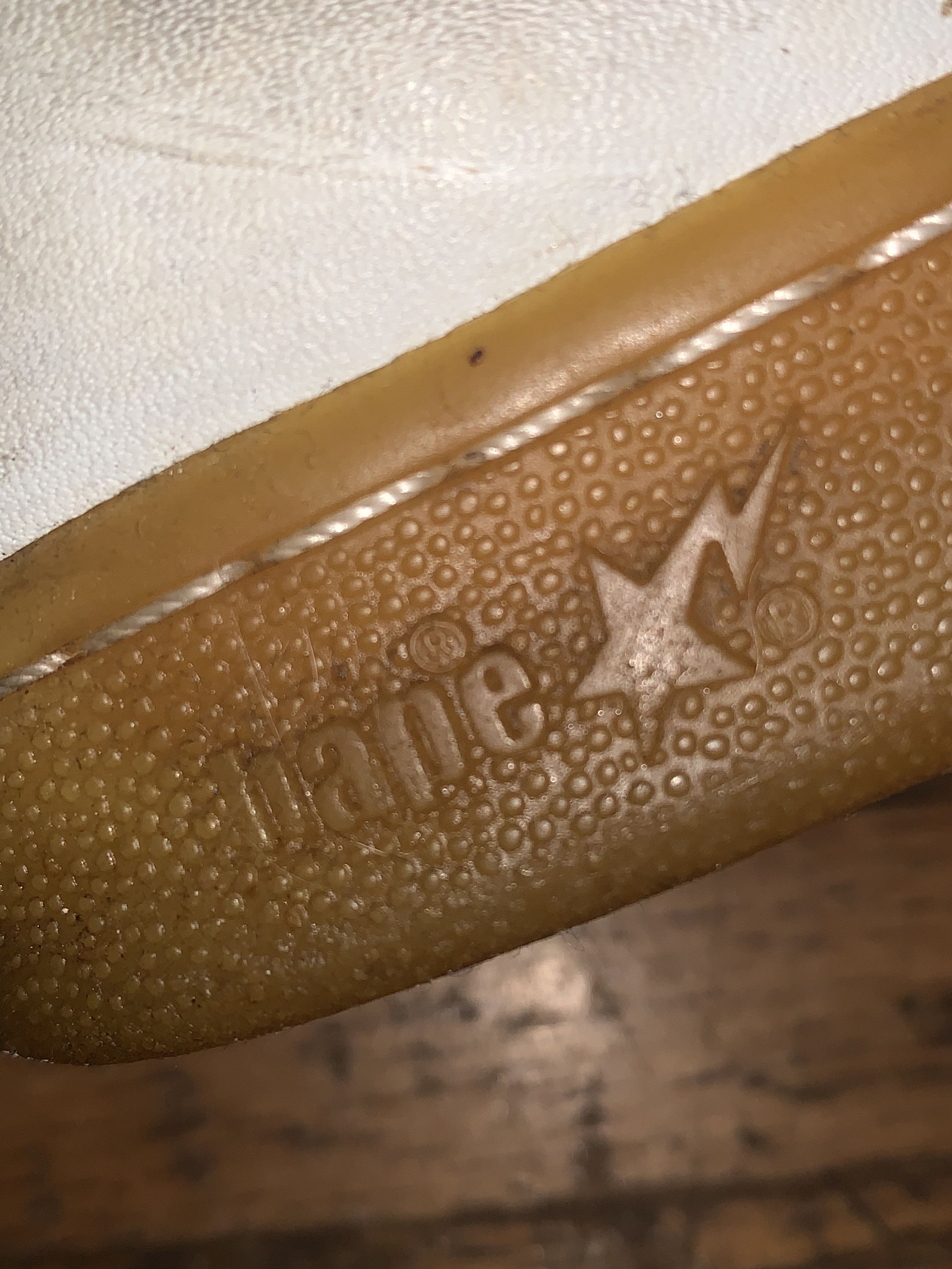 Bape BAPE Low-Top Bapesta Tennis Snkrs ⊛ WTE/GRN LEATHER ⊛ Used Size US 5.5 / IT 35.5 - 6 Thumbnail