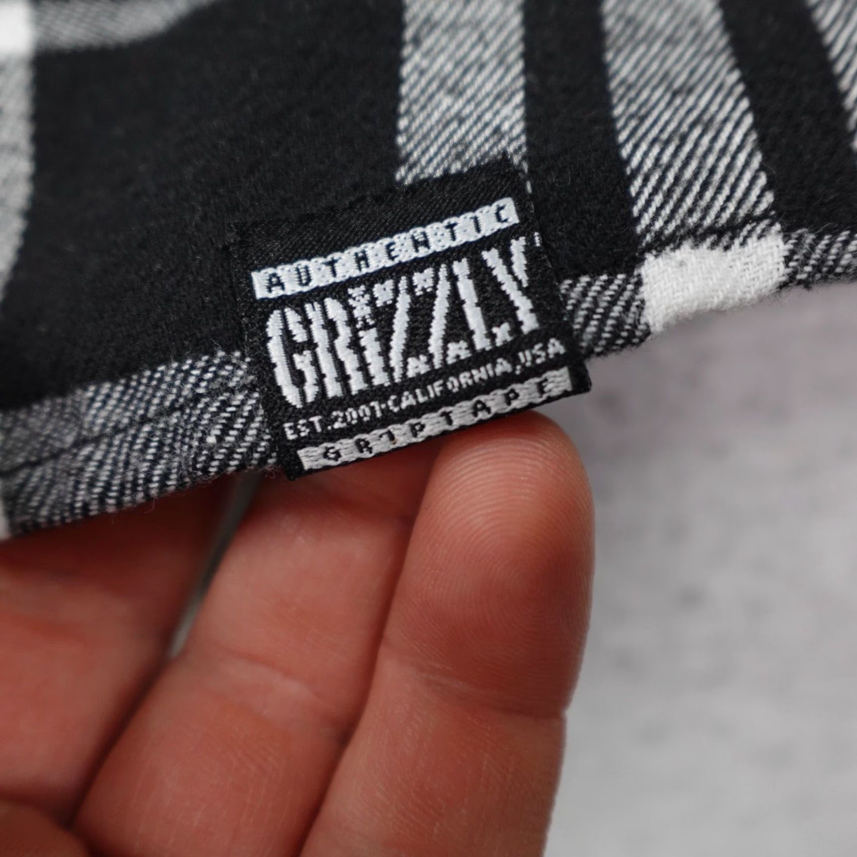 Vintage Grizzly Griptape Shirt Mens Large Black White Plaid Flannel Skateboarding Skater Size US L / EU 52-54 / 3 - 4 Thumbnail