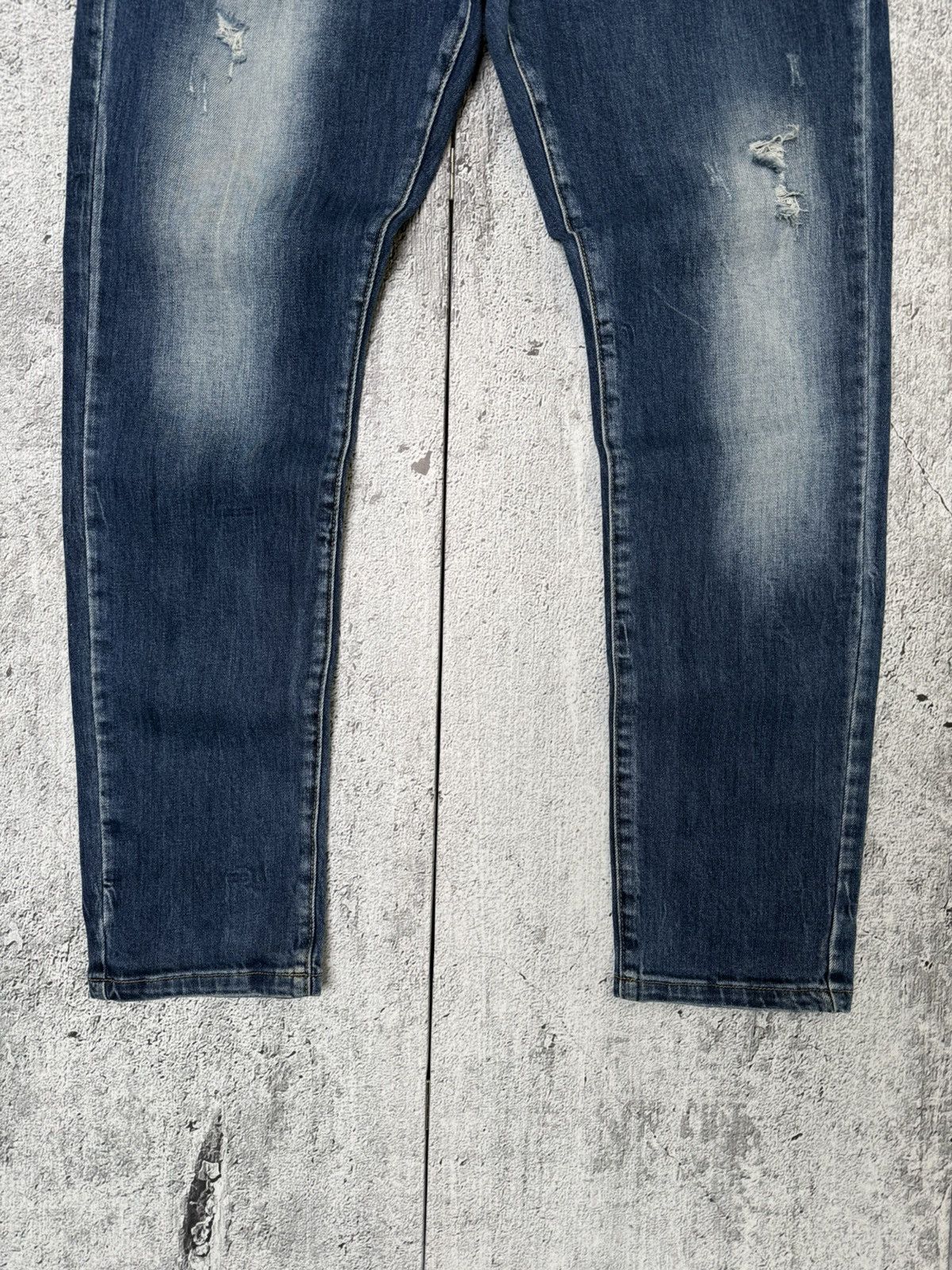 Dsquared2 Dsquared2 Distressed Denim Blue Slim Jeans Men’s Size 54 Size US 38 / EU 54 - 6 Thumbnail