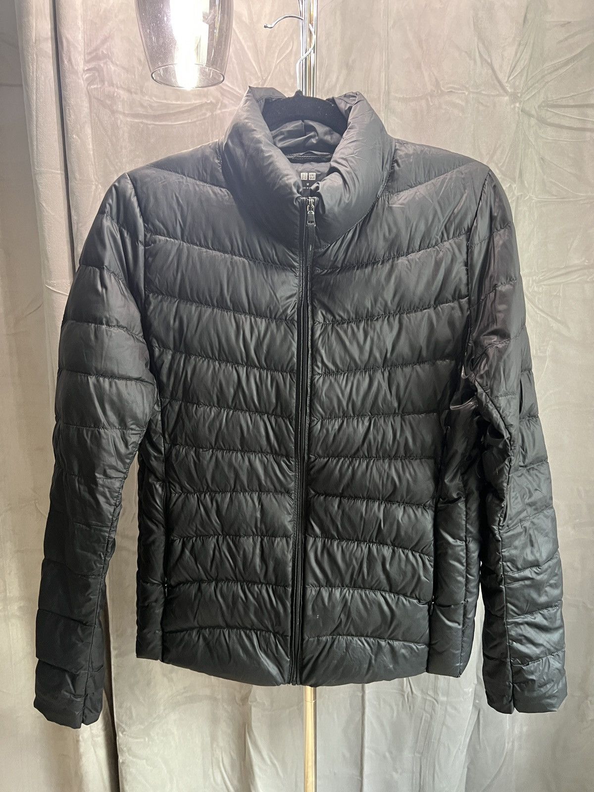 Uniqlo Uniqlo light black puffer Size US M / EU 48-50 / 2 - 1 Thumbnail