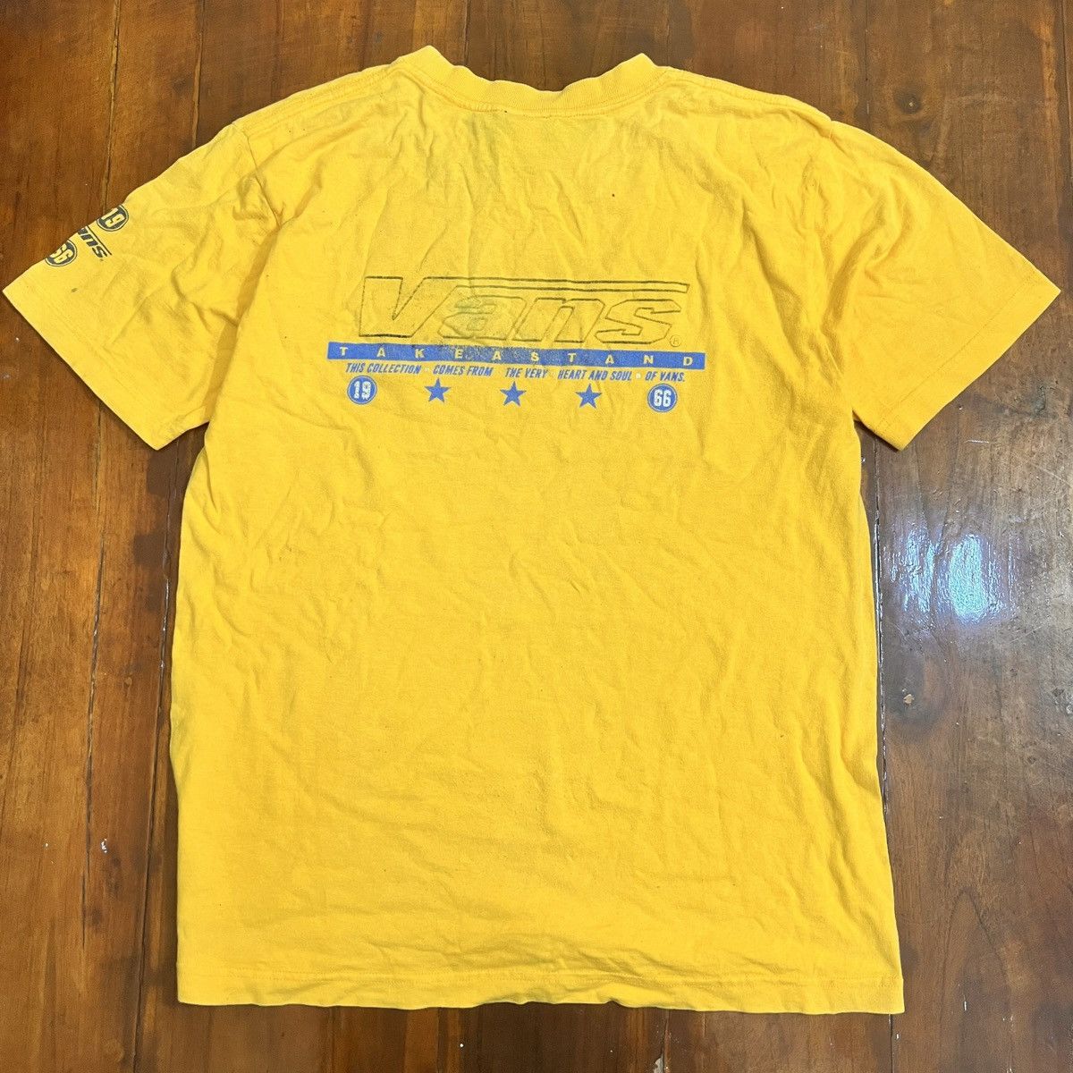 Vintage Vintage vans tee Size US M / EU 48-50 / 2 - 1 Thumbnail