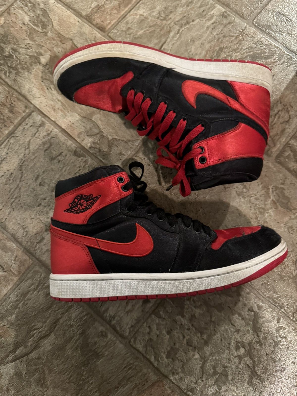 Jordan Brand Air Jordan 1 Satin Size US 8 / EU 41 - 1 Thumbnail