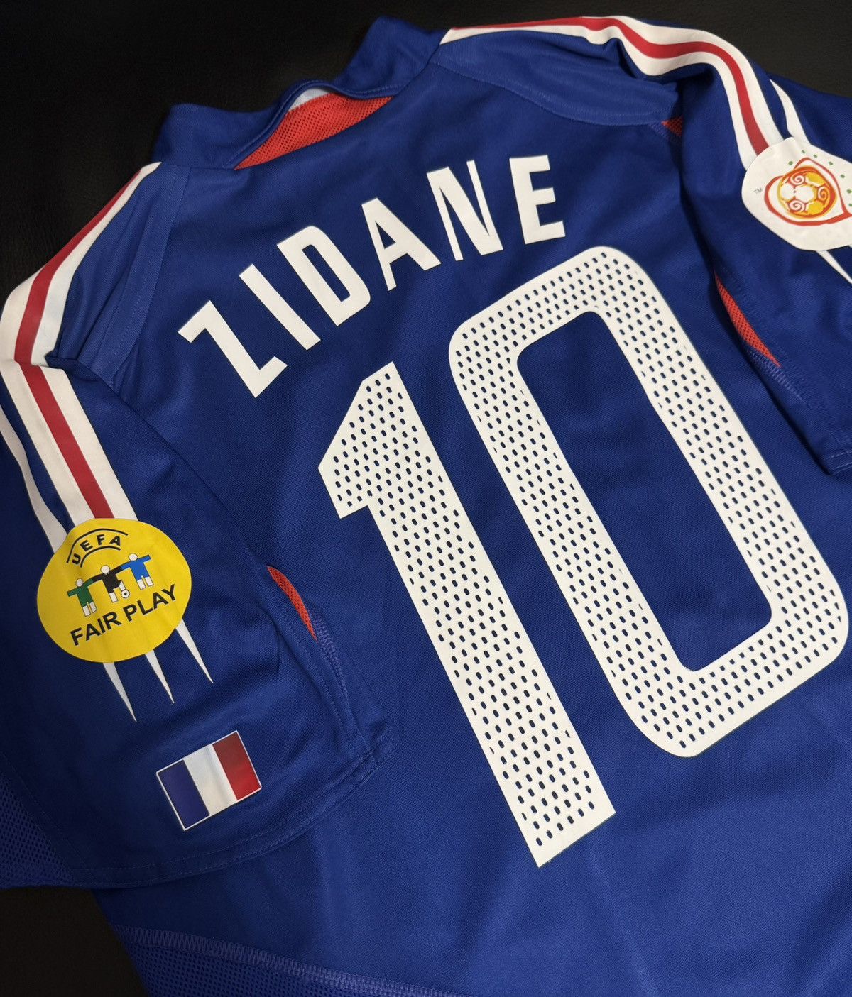 Adidas Original Zidane Player version france 2004 home jersey Size US L / EU 52-54 / 3 - 1 Thumbnail