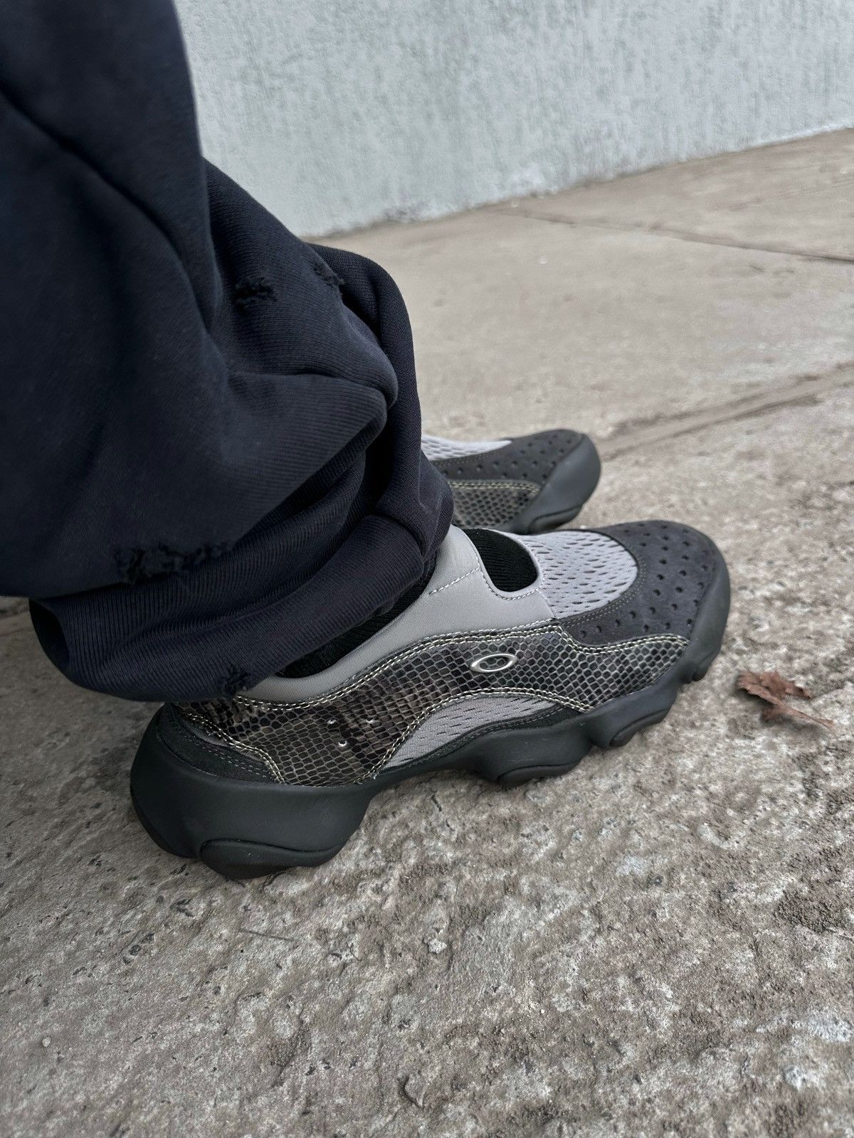 Brain Dead × Oakley Oakley Factory Team x Brain Dead Python Flesh Sandal Sneaker Size US 8 / EU 41 - 3 Thumbnail